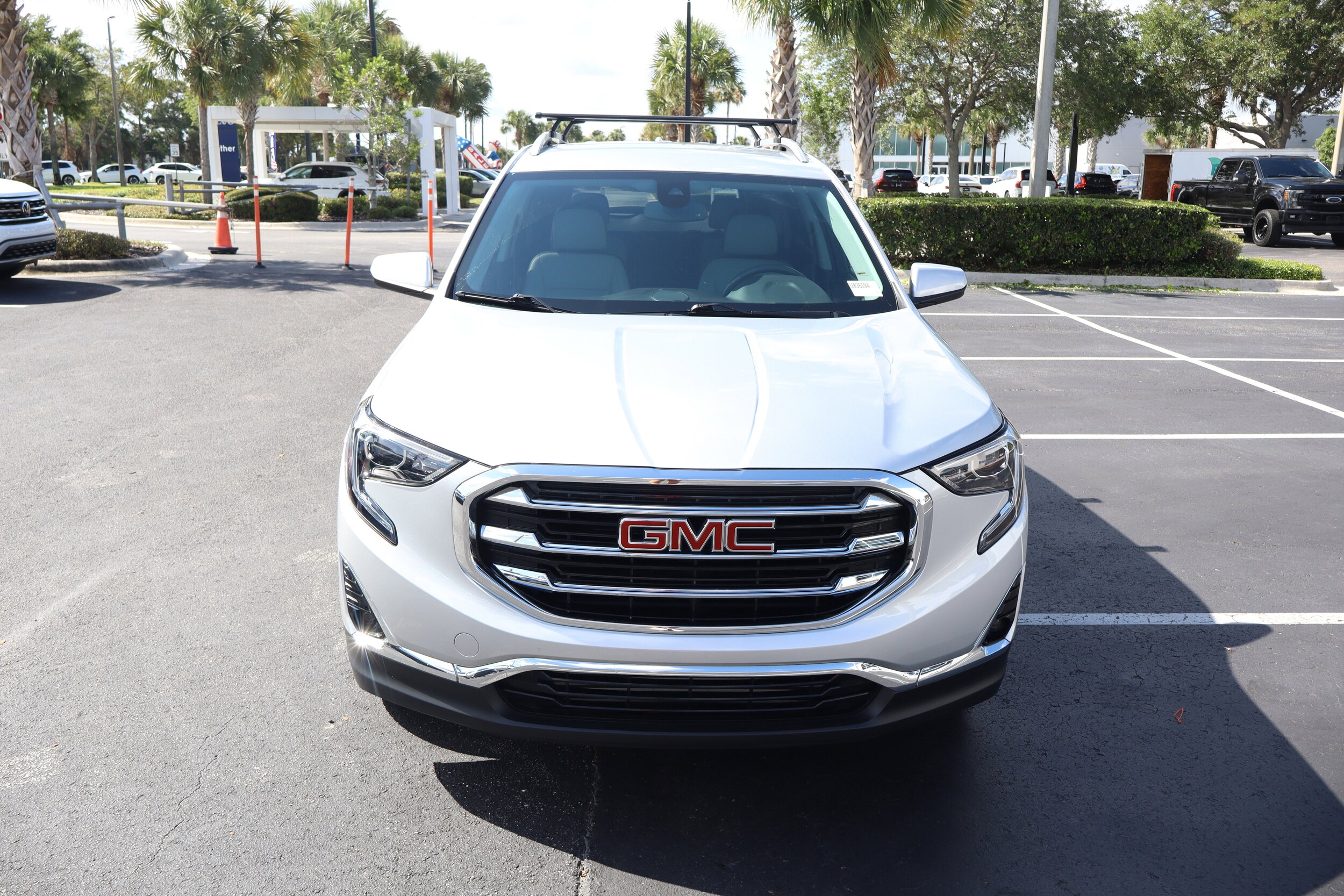 2020 GMC Terrain SLT - Photo 2