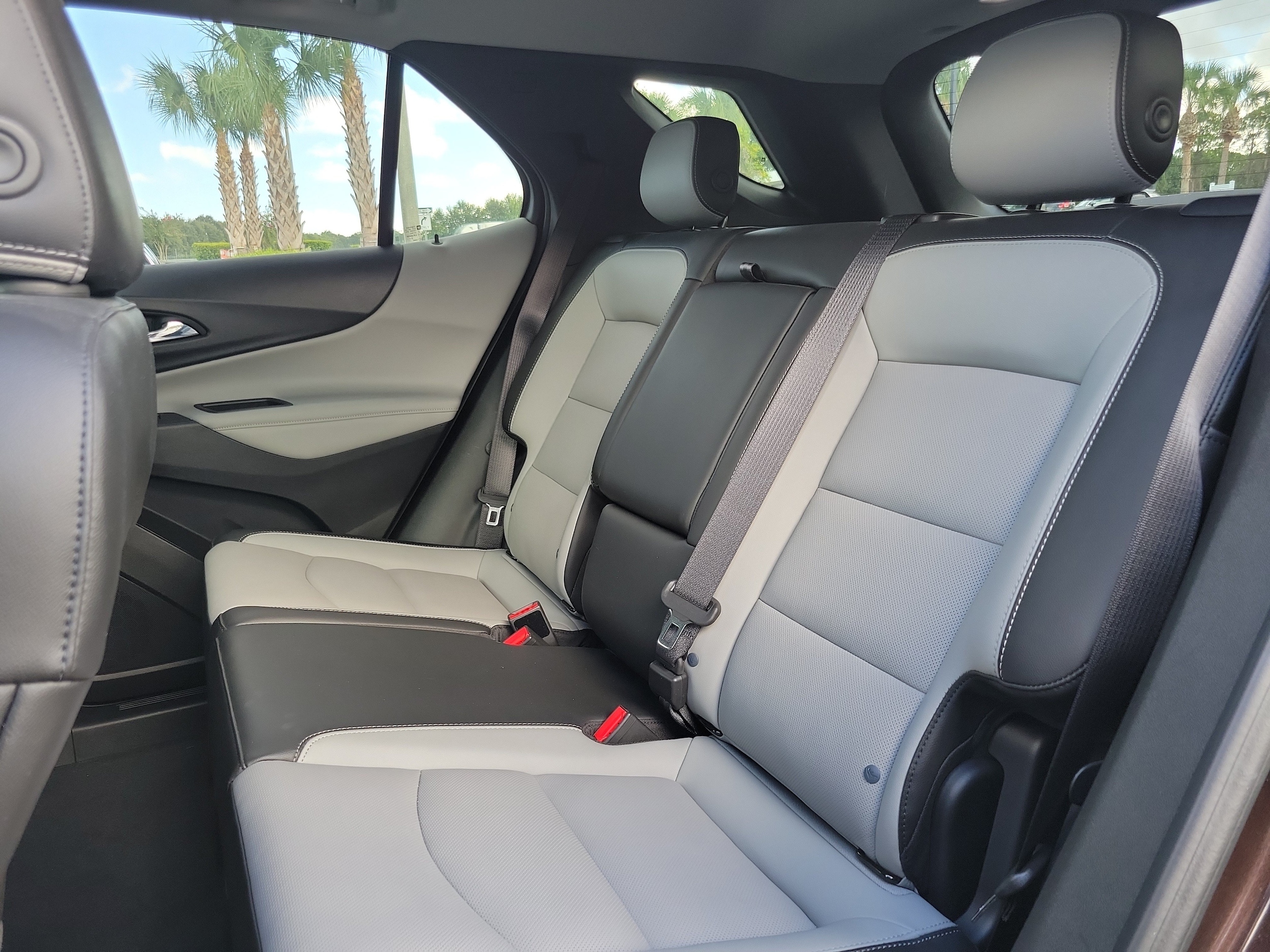 2020 Chevrolet Equinox Premier - Photo 8