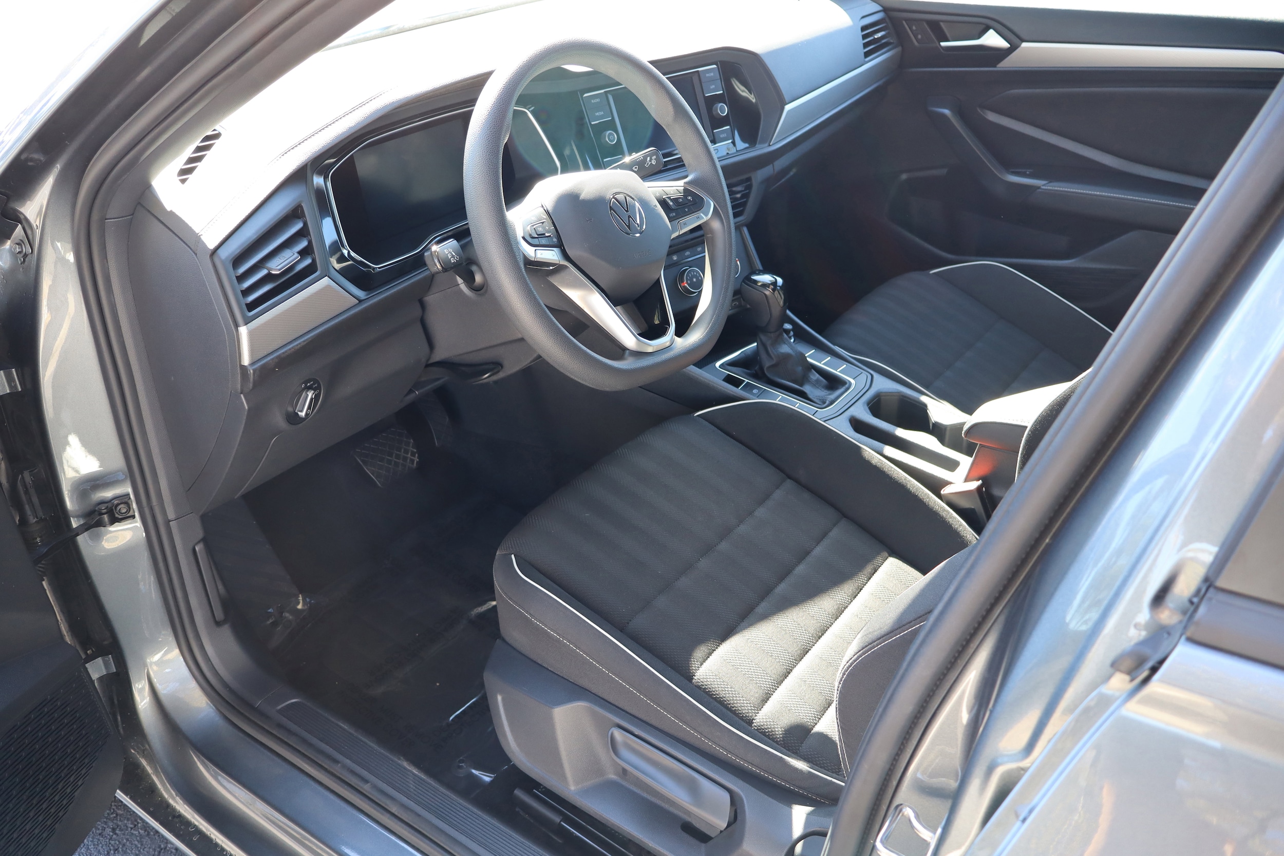 2022 Volkswagen Jetta Sport - Photo 12