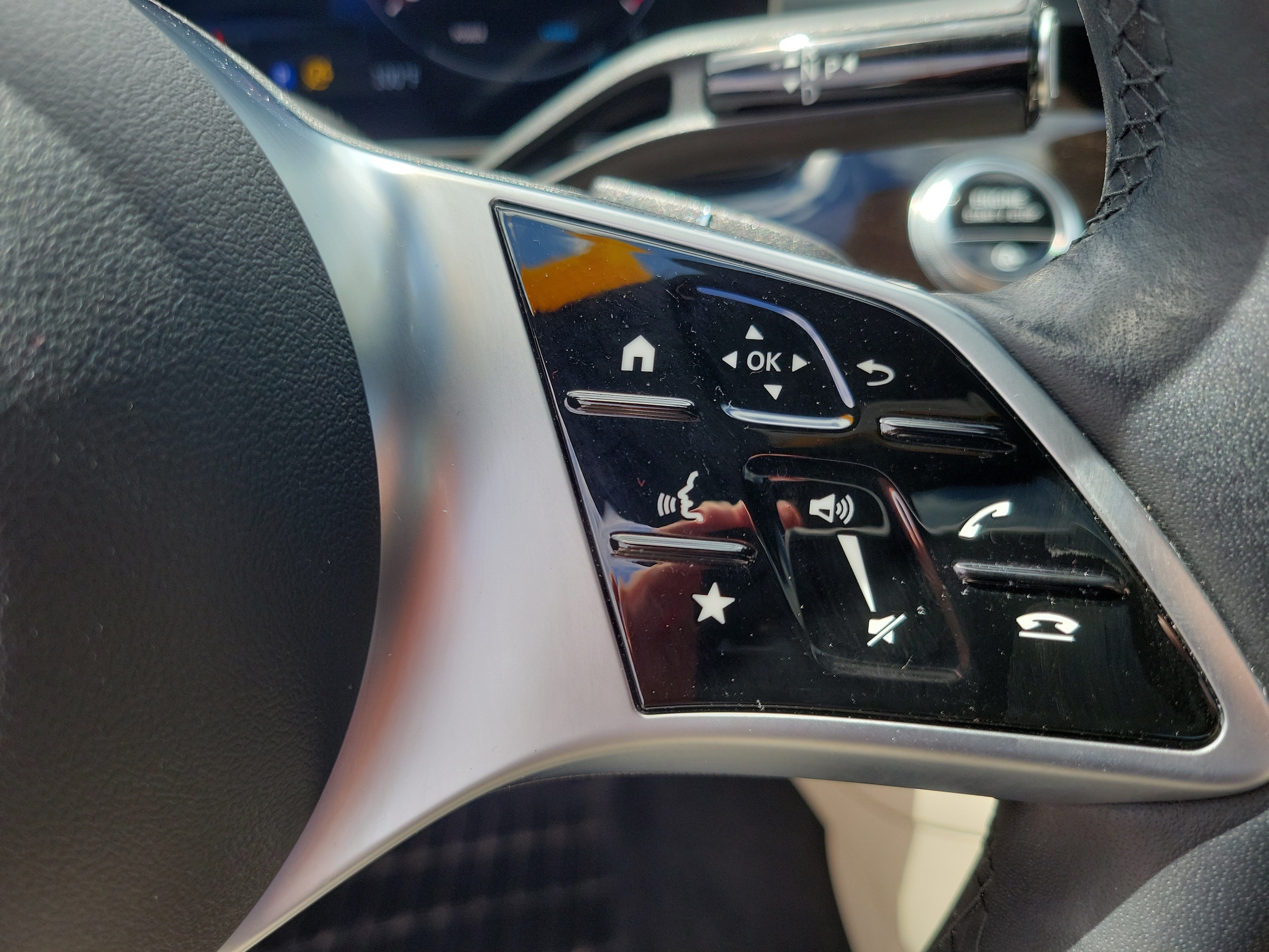 2024 Mercedes-Benz C-Class Sedan C 300 - Photo 22