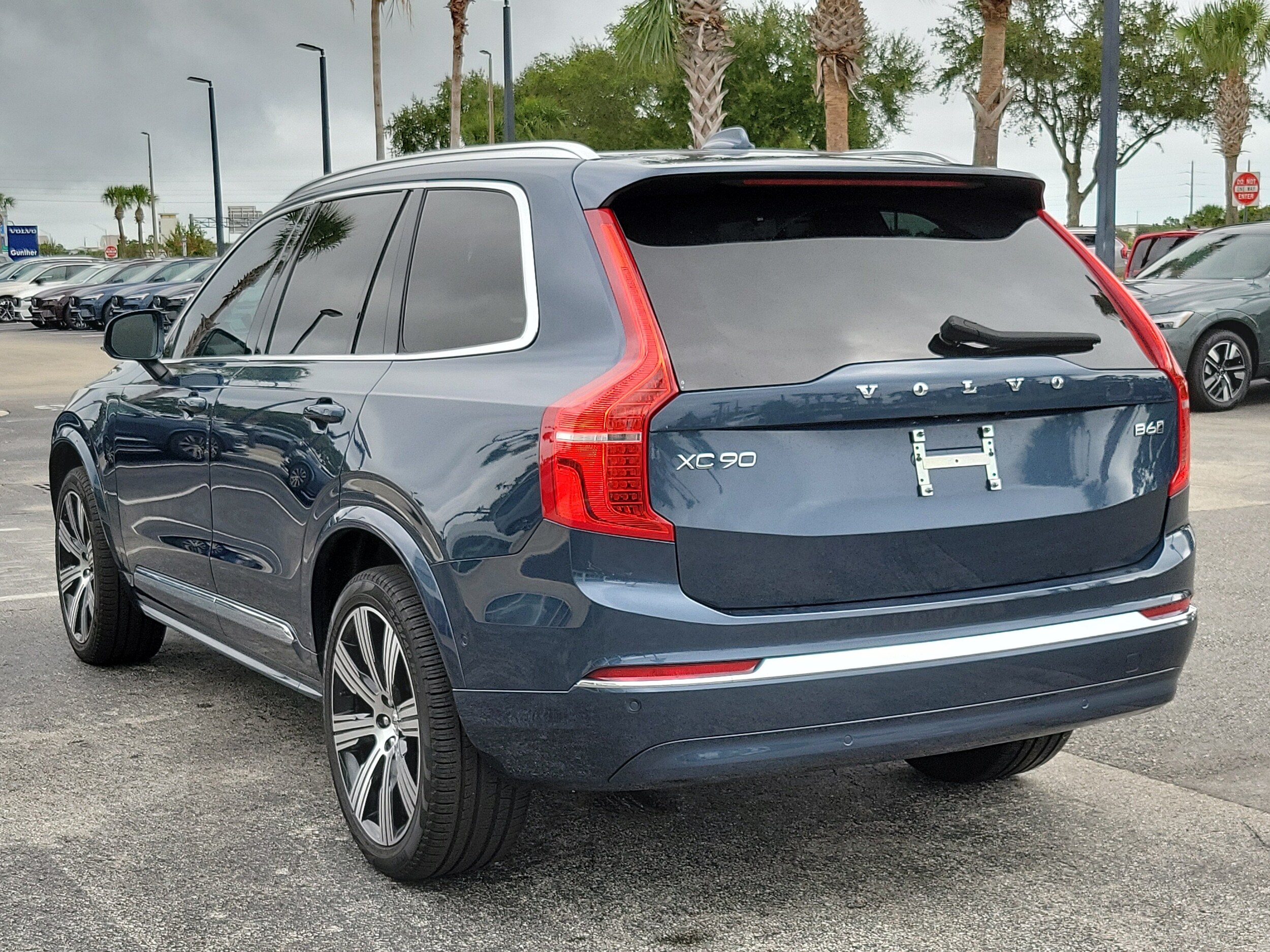 2024 Volvo XC90 Ultimate - Photo 3