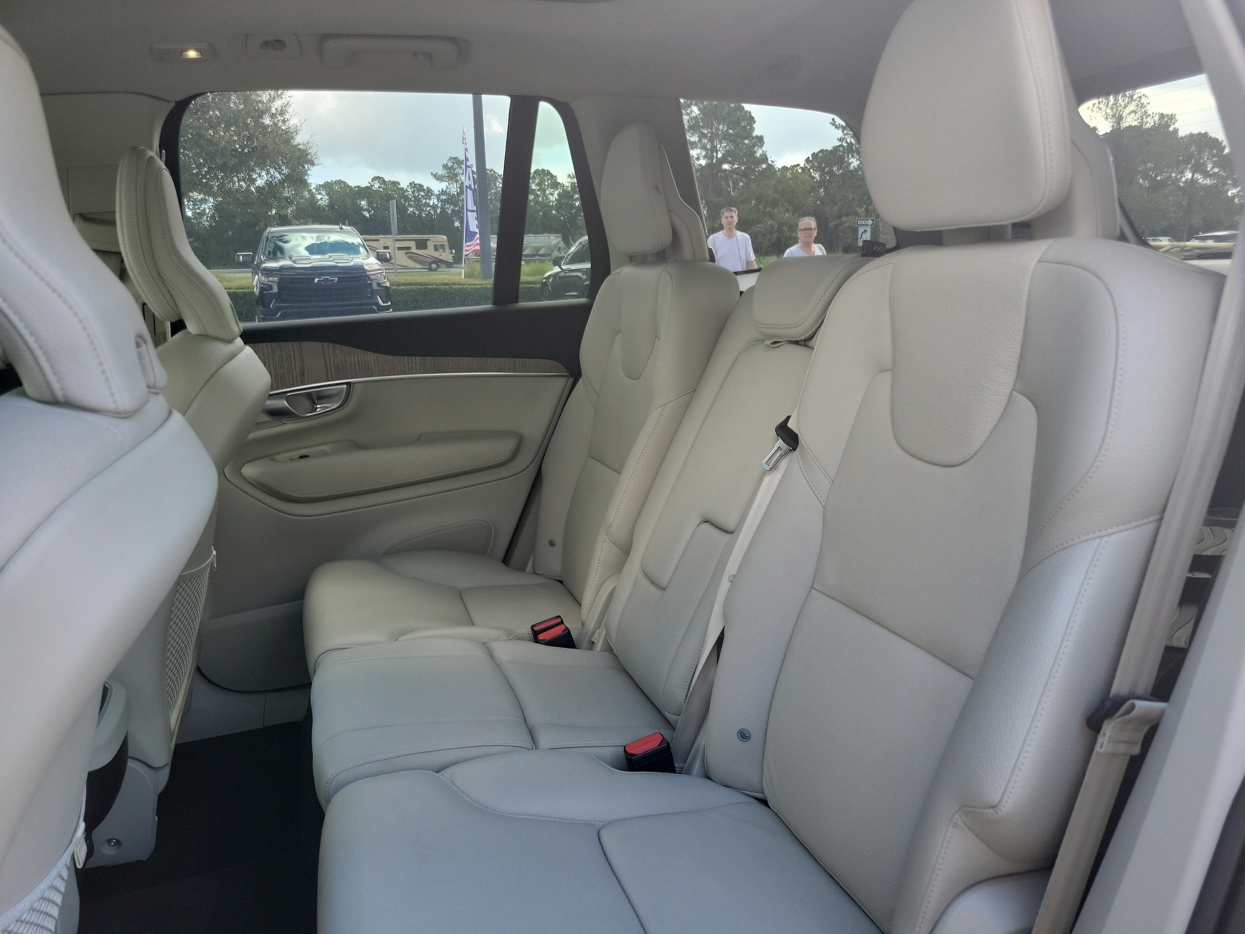 2024 Volvo XC90 Plus - Photo 8