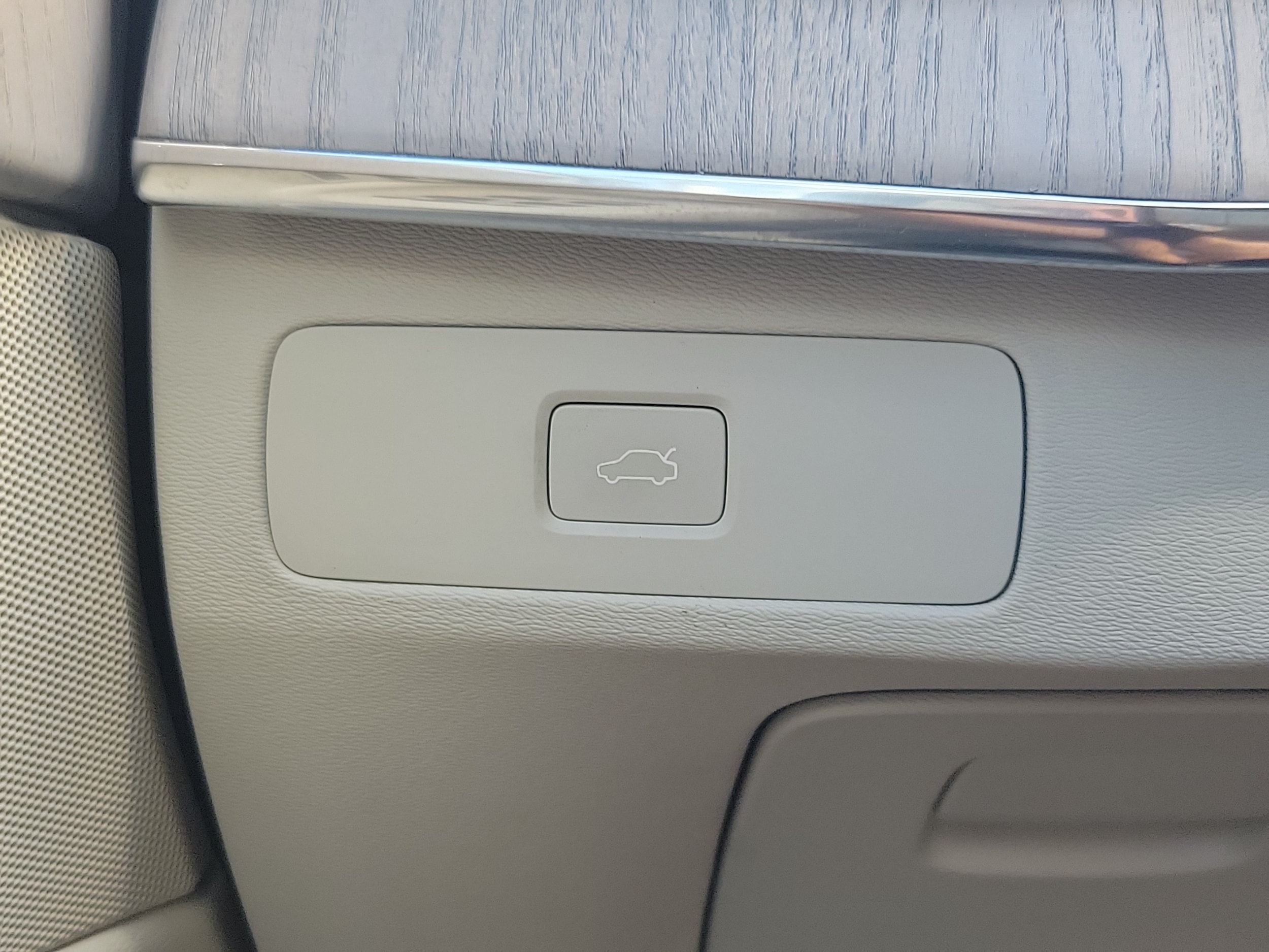 2024 Volvo XC90 Plus - Photo 25