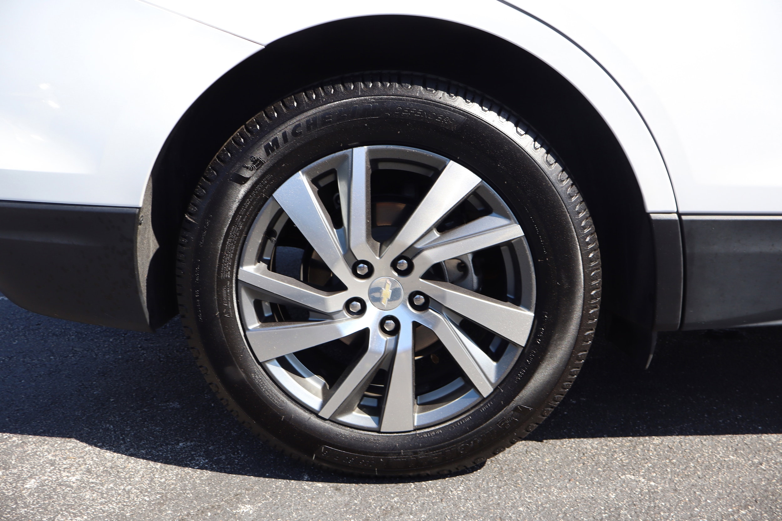 2023 Chevrolet Equinox Premier - Photo 9