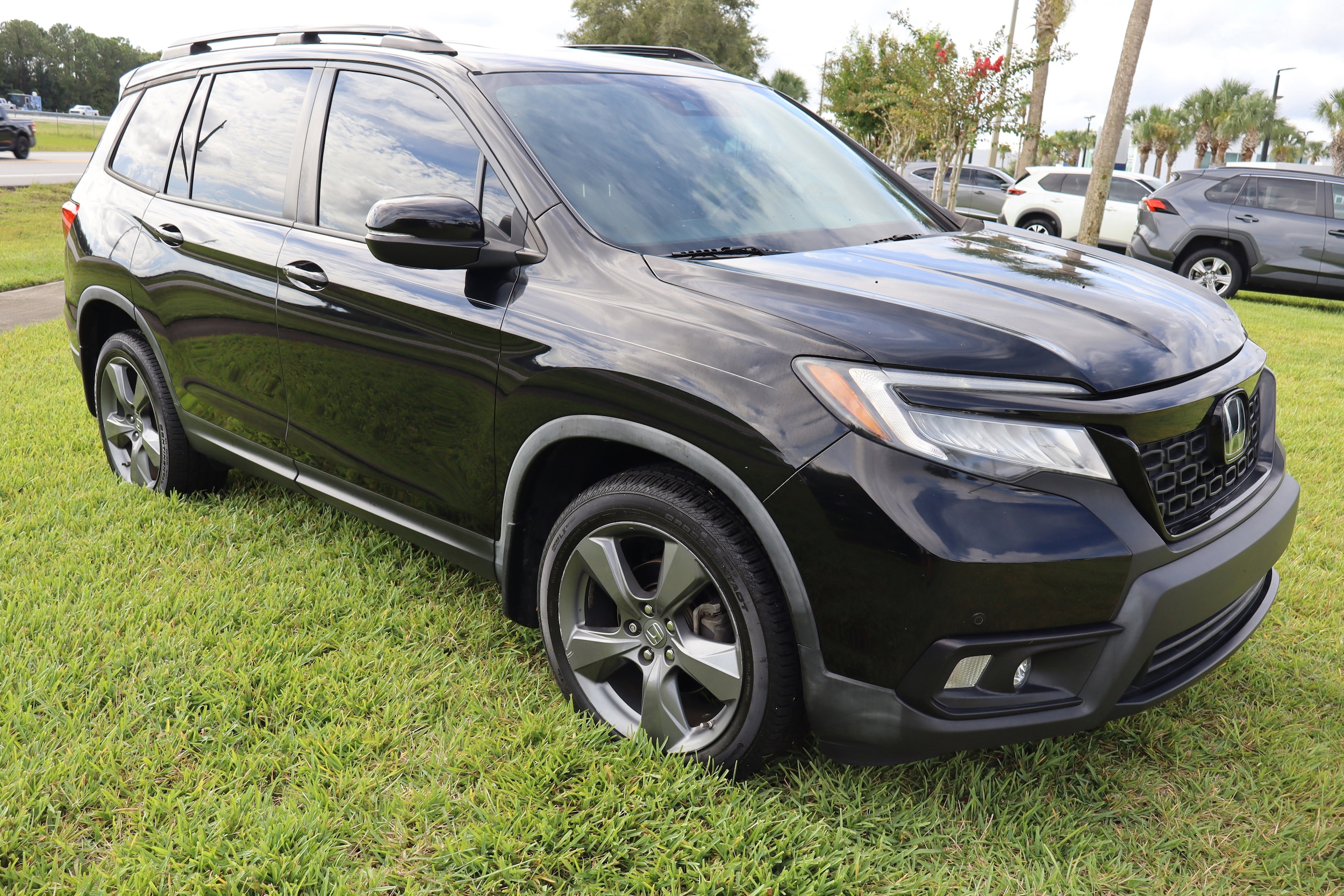 2019 Honda Passport Touring's photo