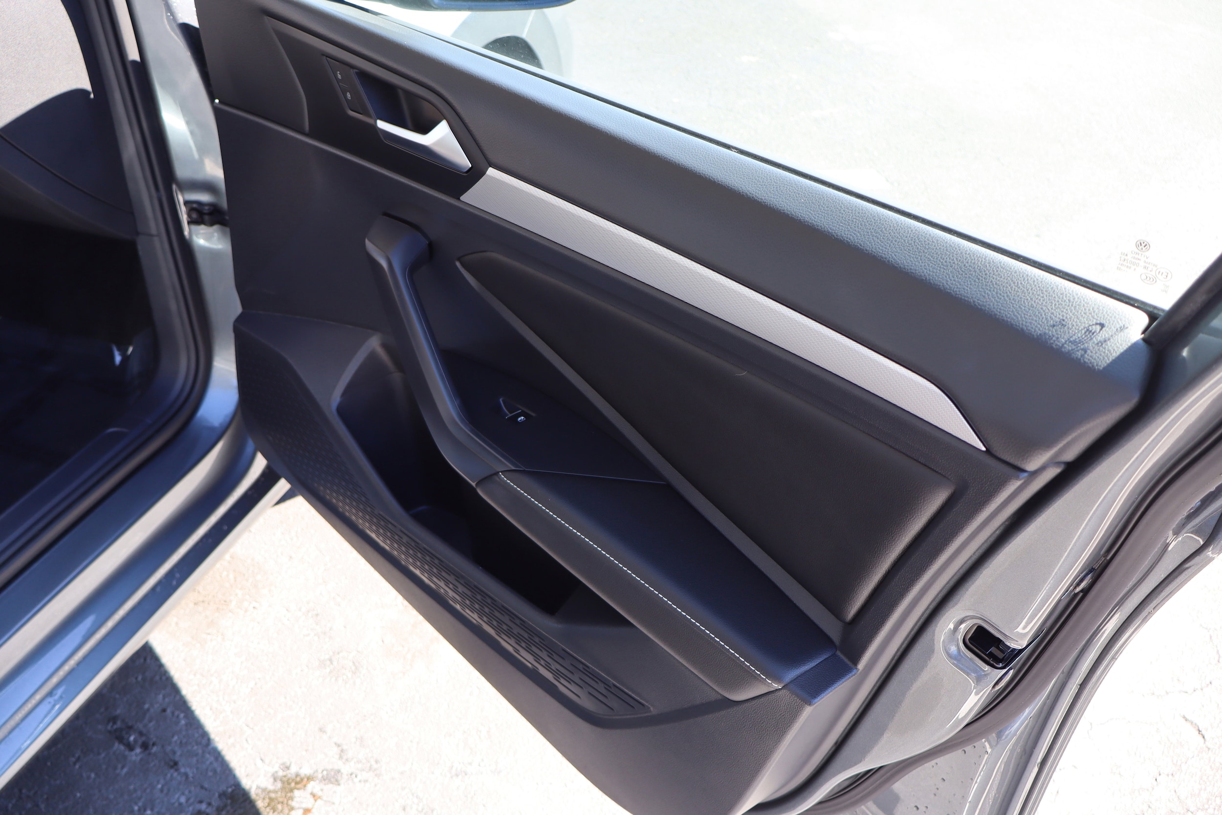 2022 Volkswagen Jetta Sport - Photo 18