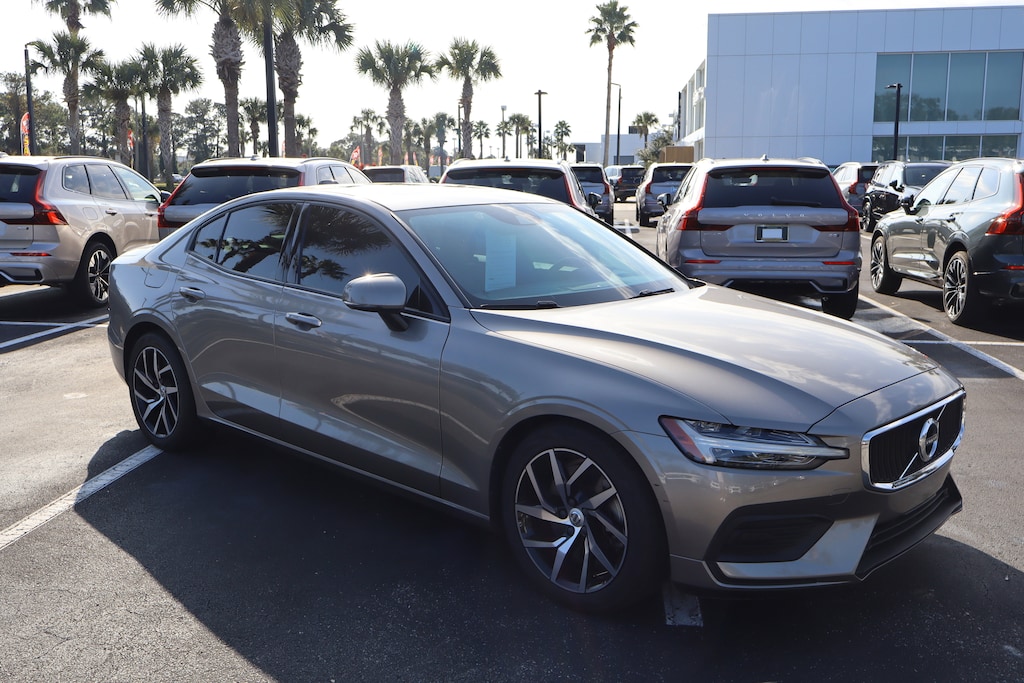Used 2019 Volvo S60 Momentum T6 AWD Momentum