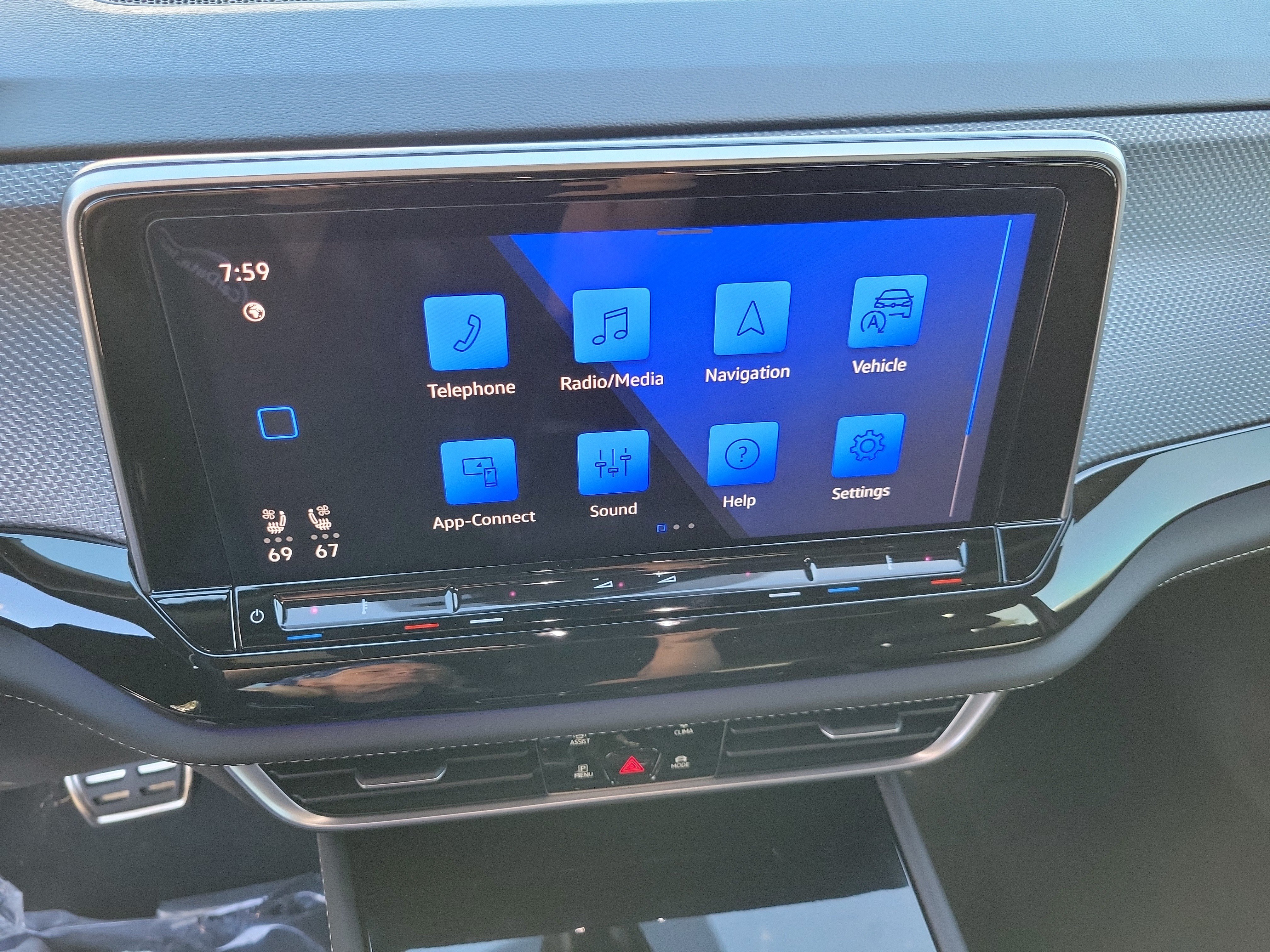 2026 Volkswagen Atlas Cross Sport SEL R-LINE - Photo 25