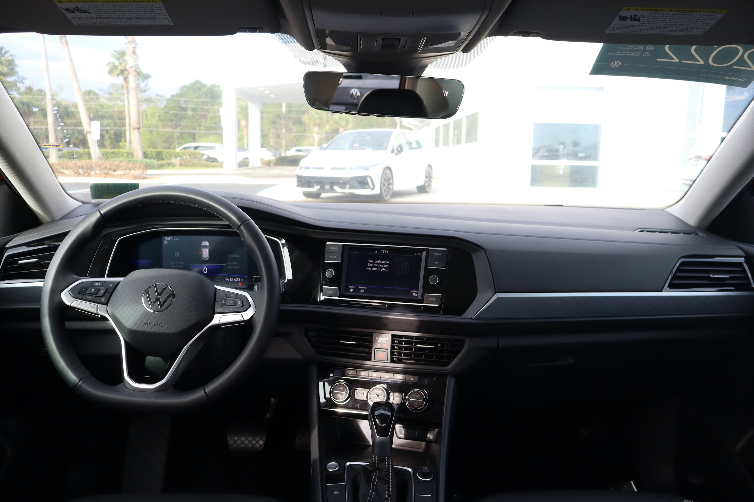2022 Volkswagen Jetta SE - Photo 27