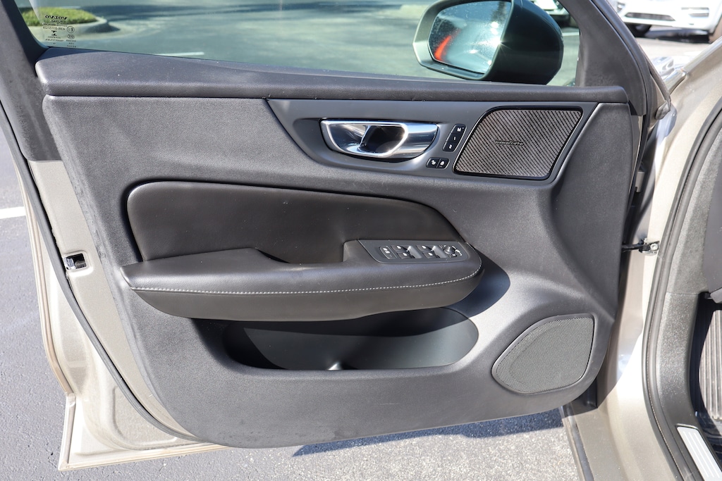 Used 2019 Volvo S60 Momentum T6 AWD Momentum