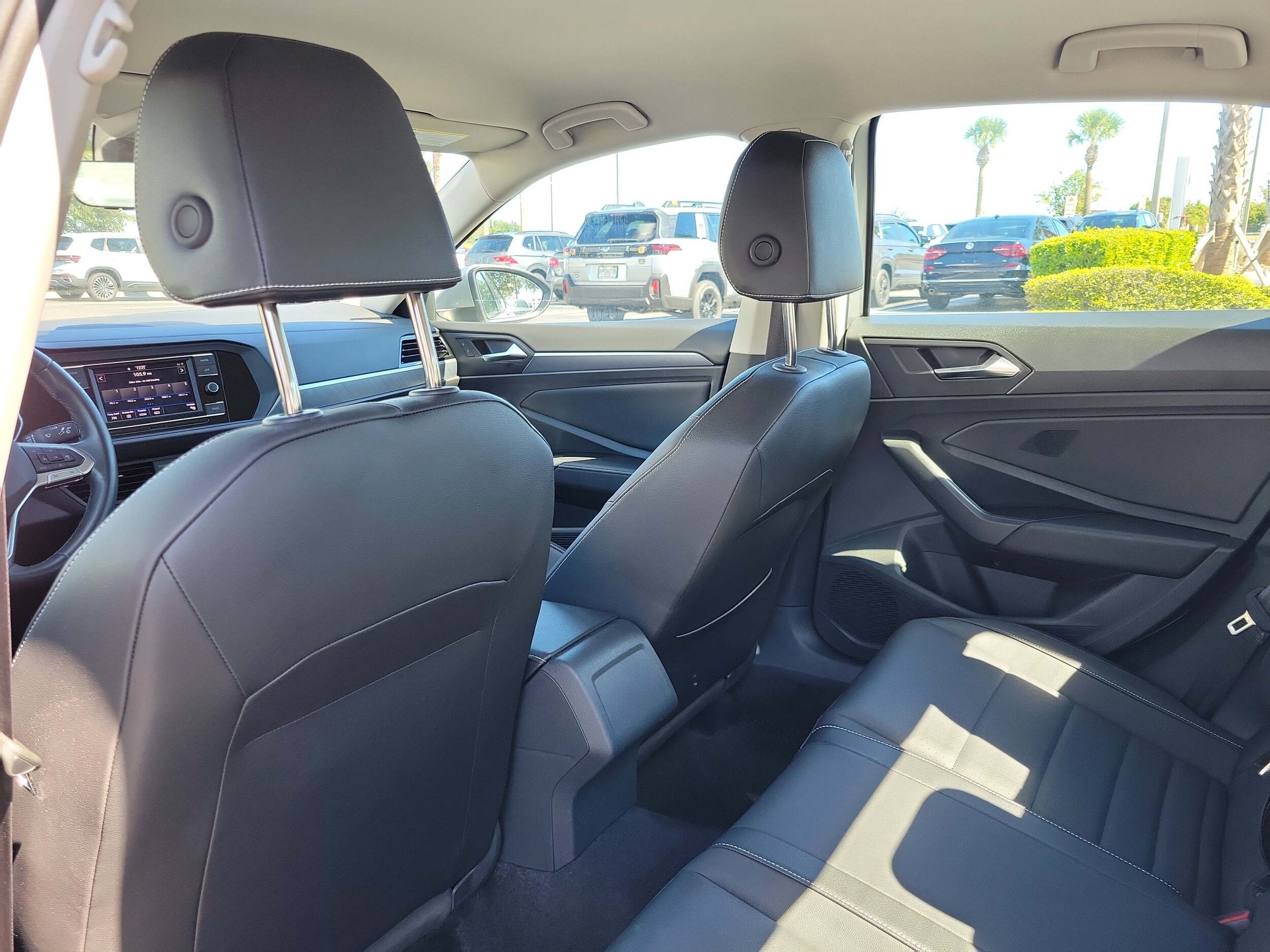 2024 Volkswagen Jetta SE - Photo 10