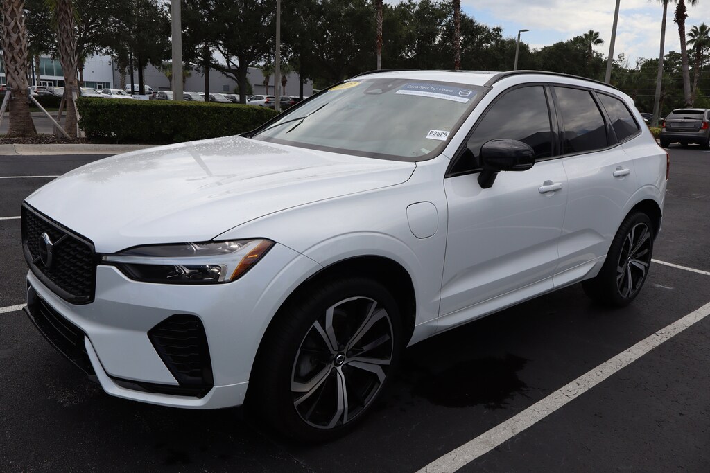Used 2022 Volvo XC60 Recharge Plug-In Hybrid R-Design T8 eAWD PHEV R-Design Extended Range
