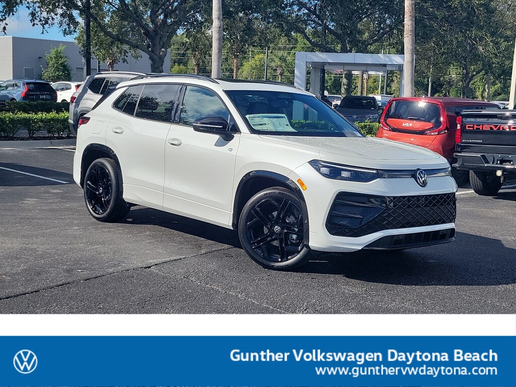 New 2026 Volkswagen Tiguan 2.0T SE R-Line Black SUV