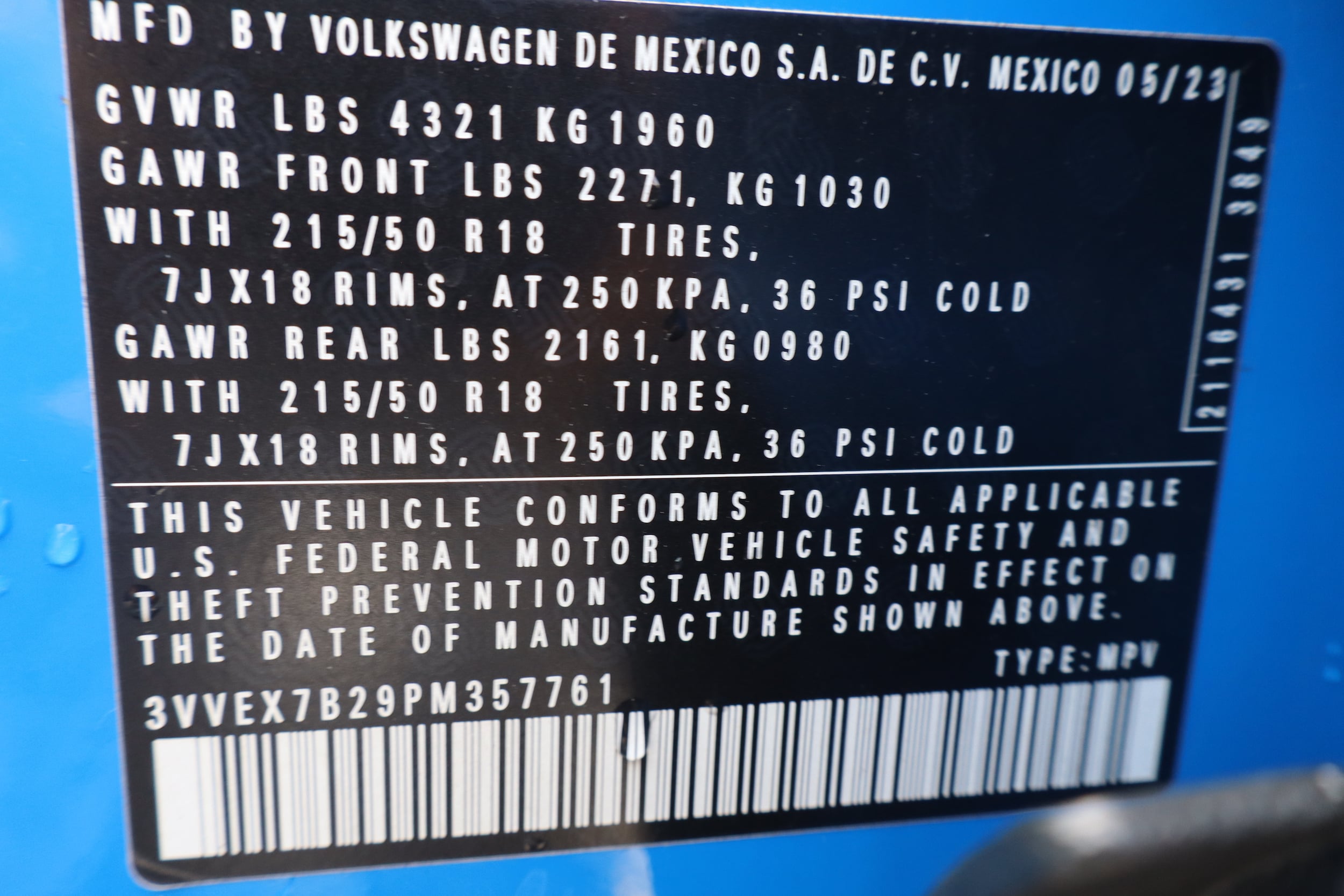 2023 Volkswagen Taos SE - Photo 33