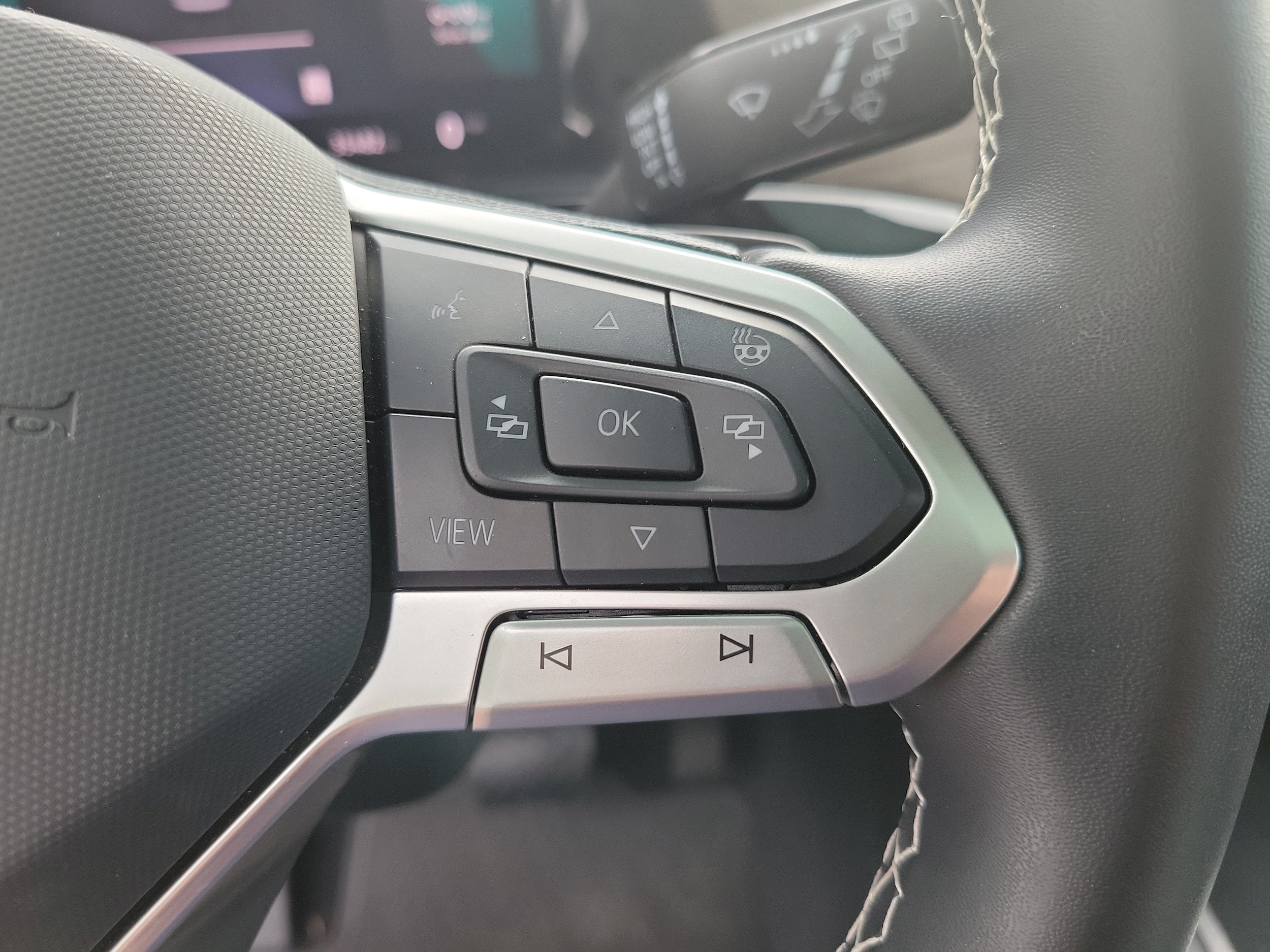 2024 Volkswagen Atlas SEL - Photo 20