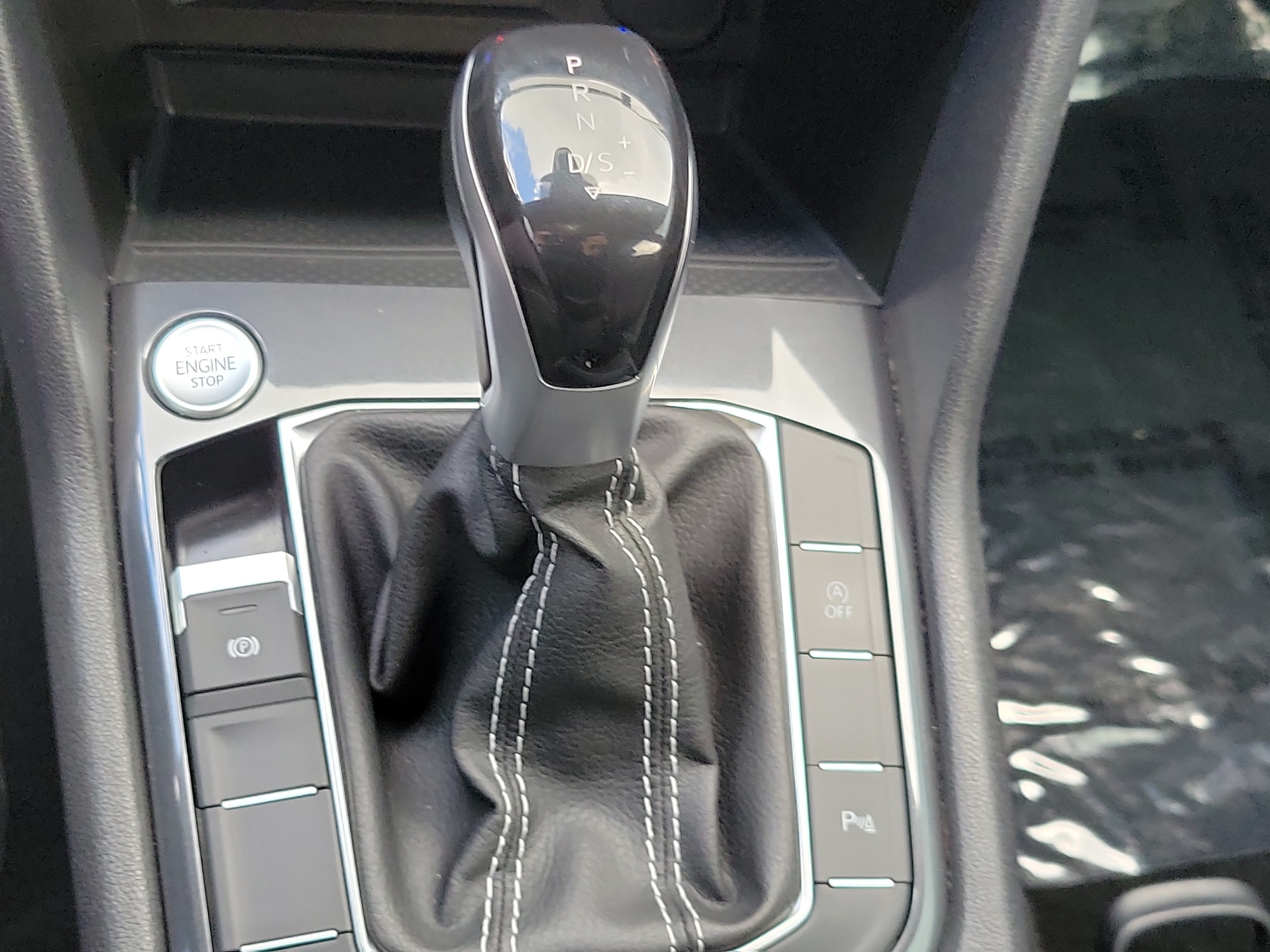 2023 Volkswagen Tiguan SE R-LINE BLACK - Photo 26