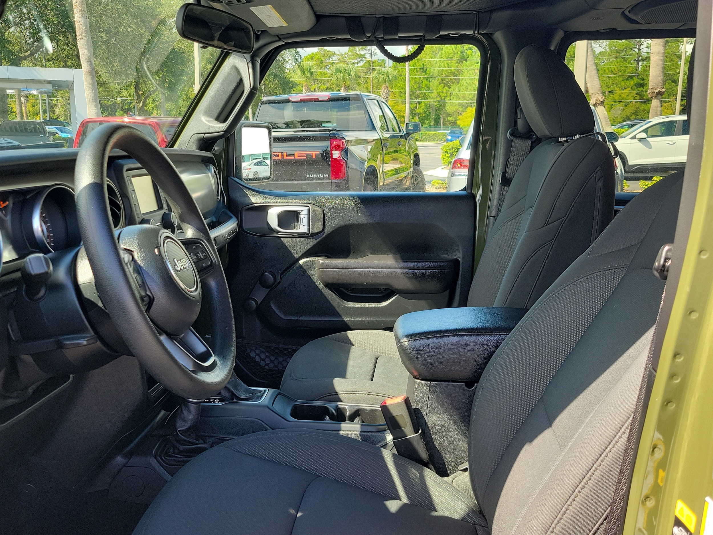 2020 Jeep Wrangler Unlimited Willys Sport - Photo 14
