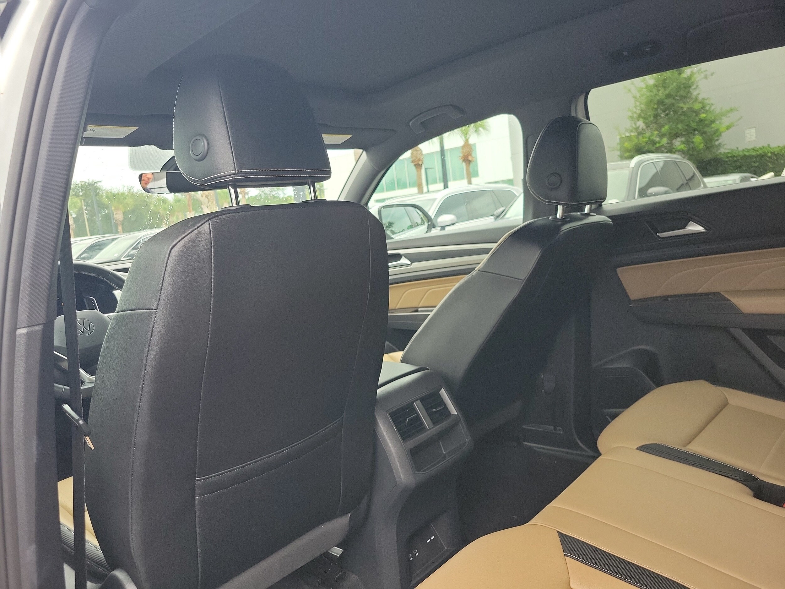 2022 Volkswagen Atlas Cross Sport SE w/Tech - Photo 9