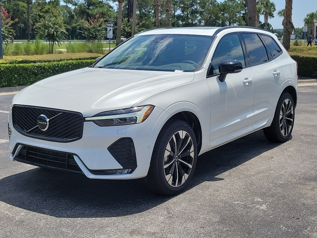 New 2026 Volvo XC60 B5 Plus SUV