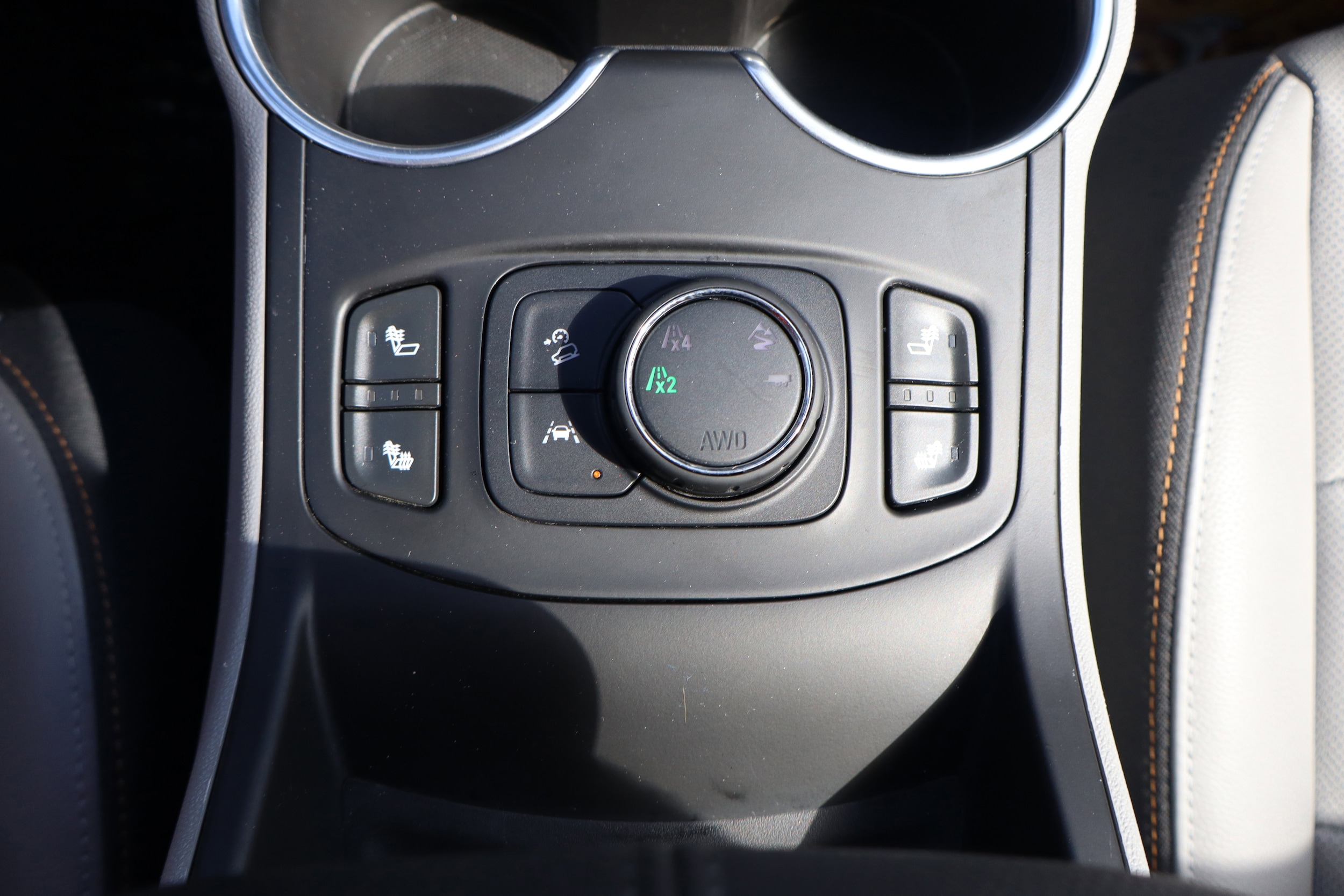 2020 GMC Terrain SLT - Photo 25