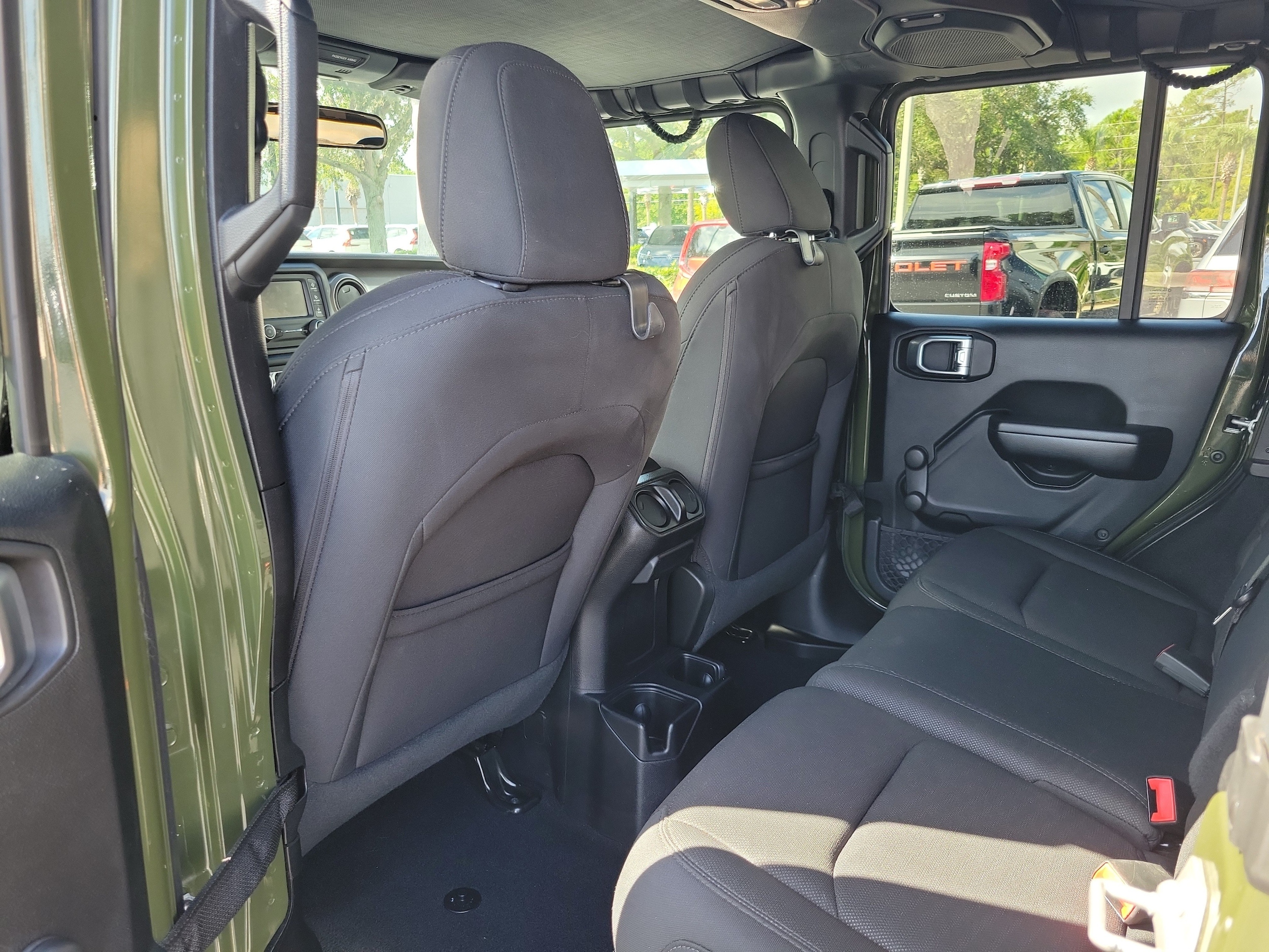 2020 Jeep Wrangler Unlimited Willys Sport - Photo 8