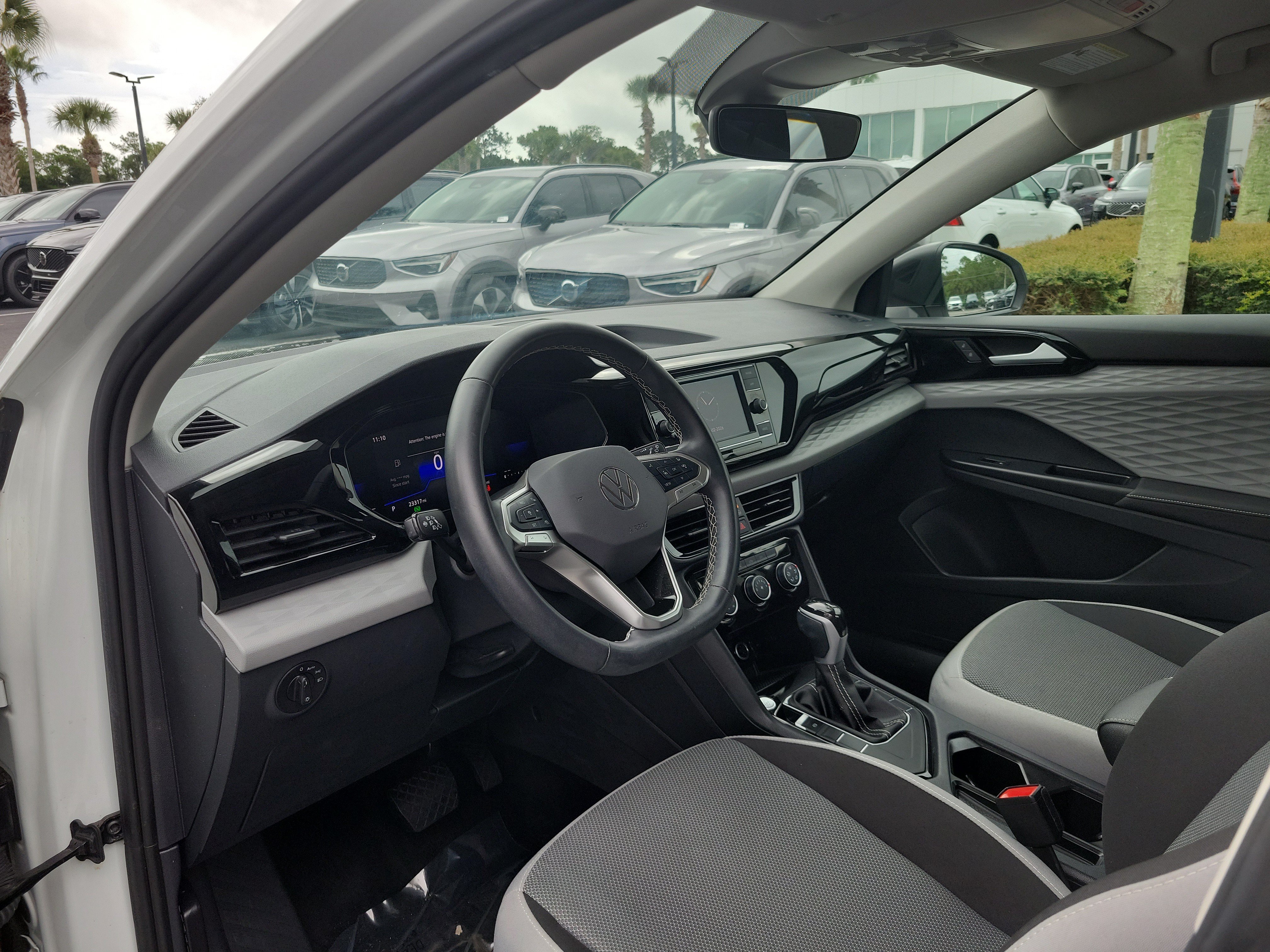 2024 Volkswagen Taos S - Photo 14