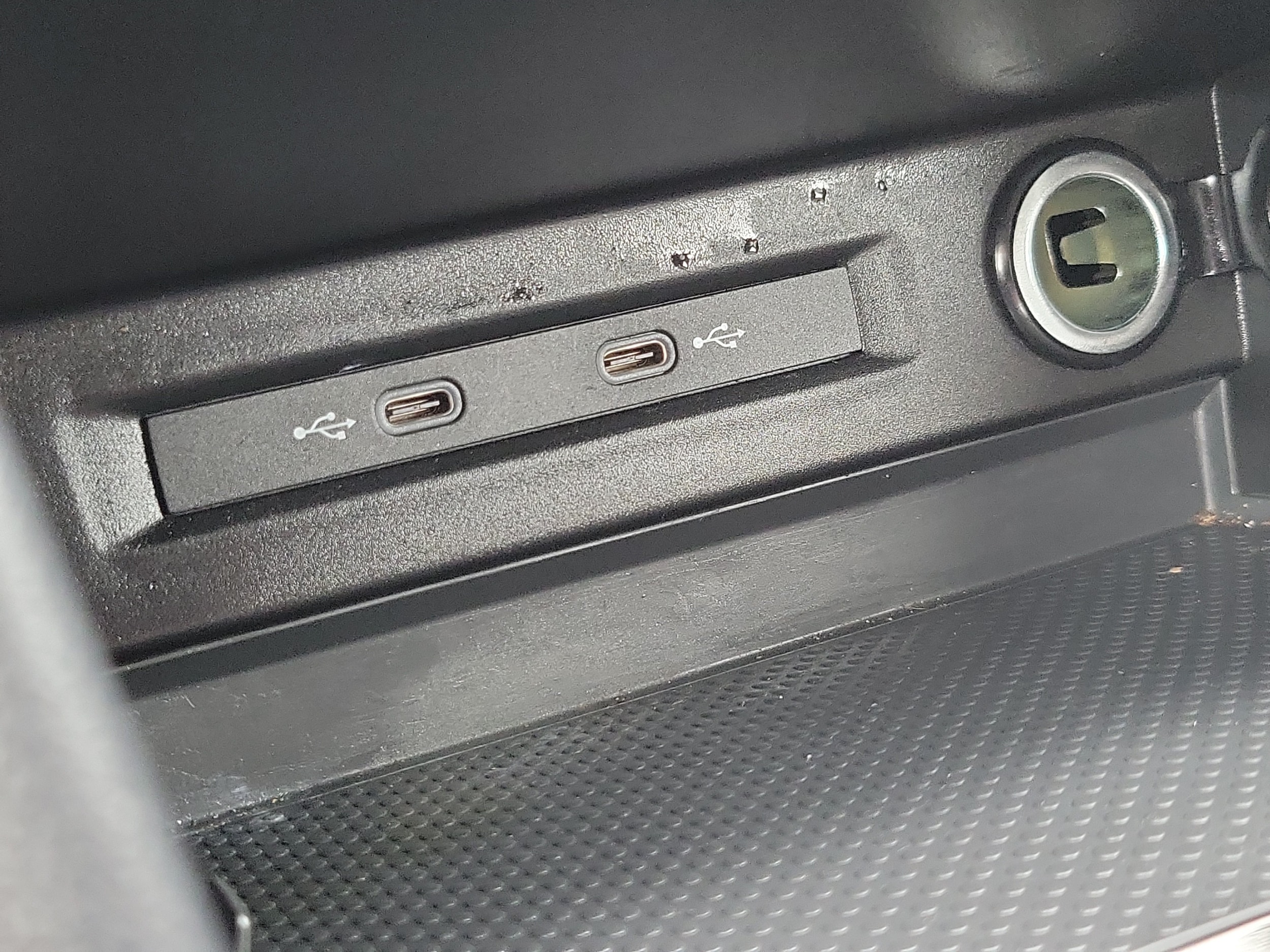 2024 Volkswagen Taos S - Photo 24