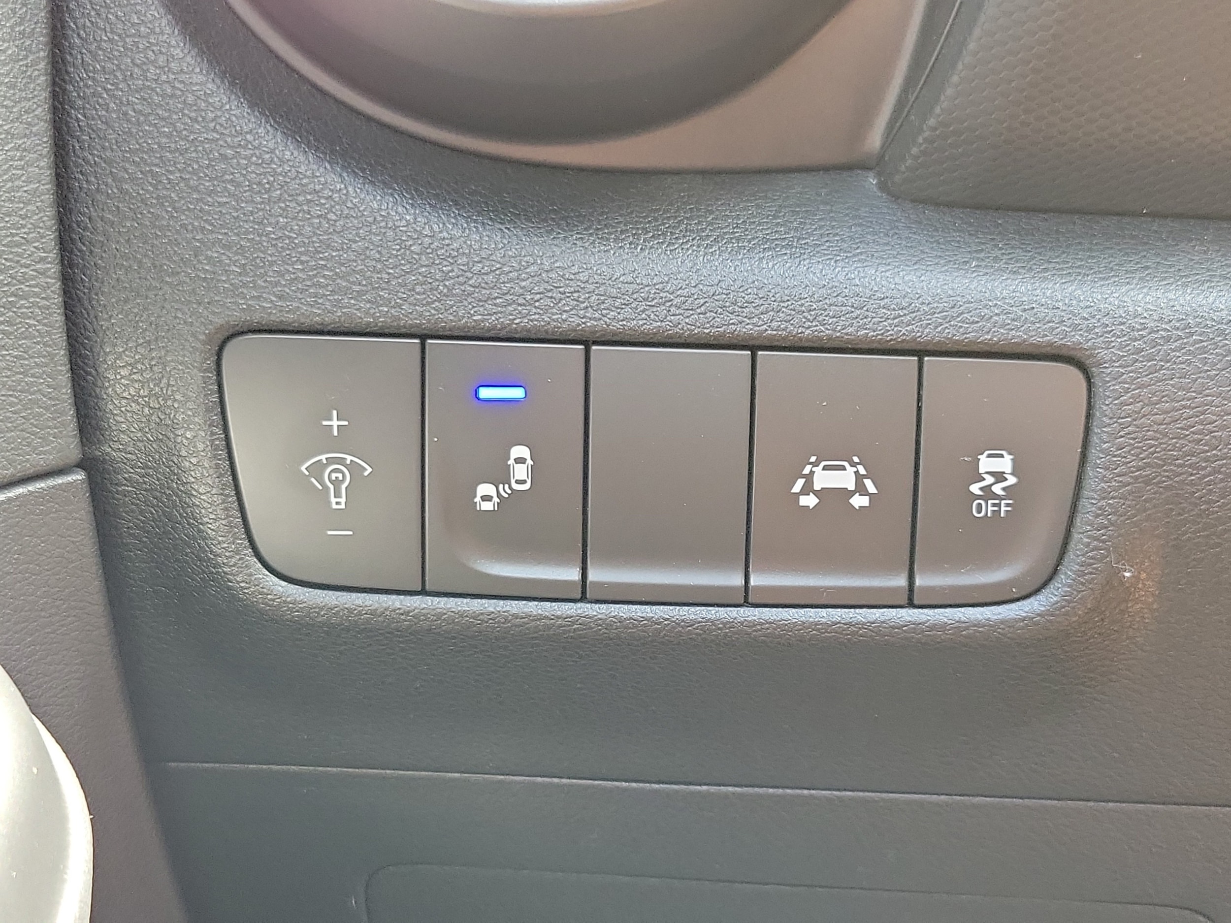 2019 Hyundai Kona SEL - Photo 26