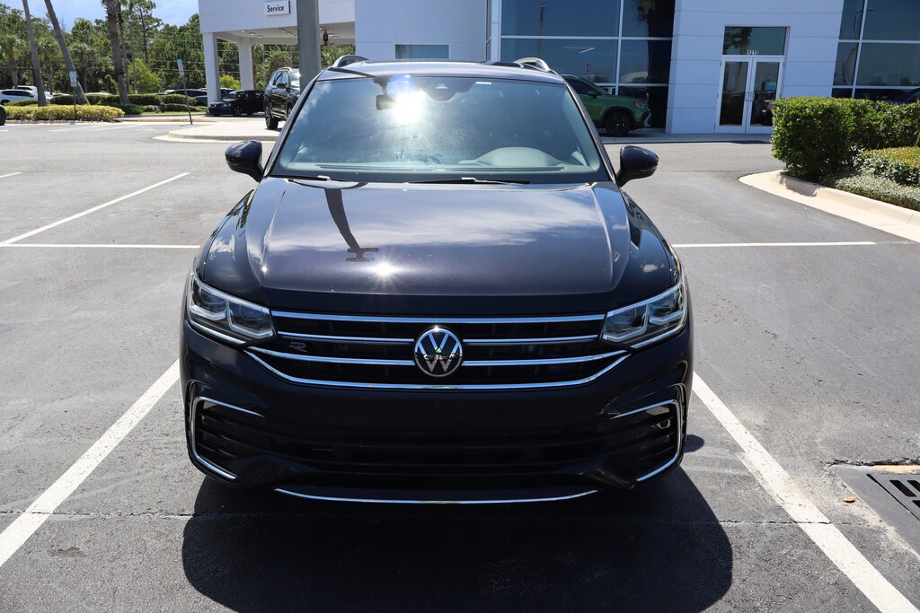 Certified 2022 Volkswagen Tiguan SEL R-Line 2.0T SEL R-Line 4MOTION