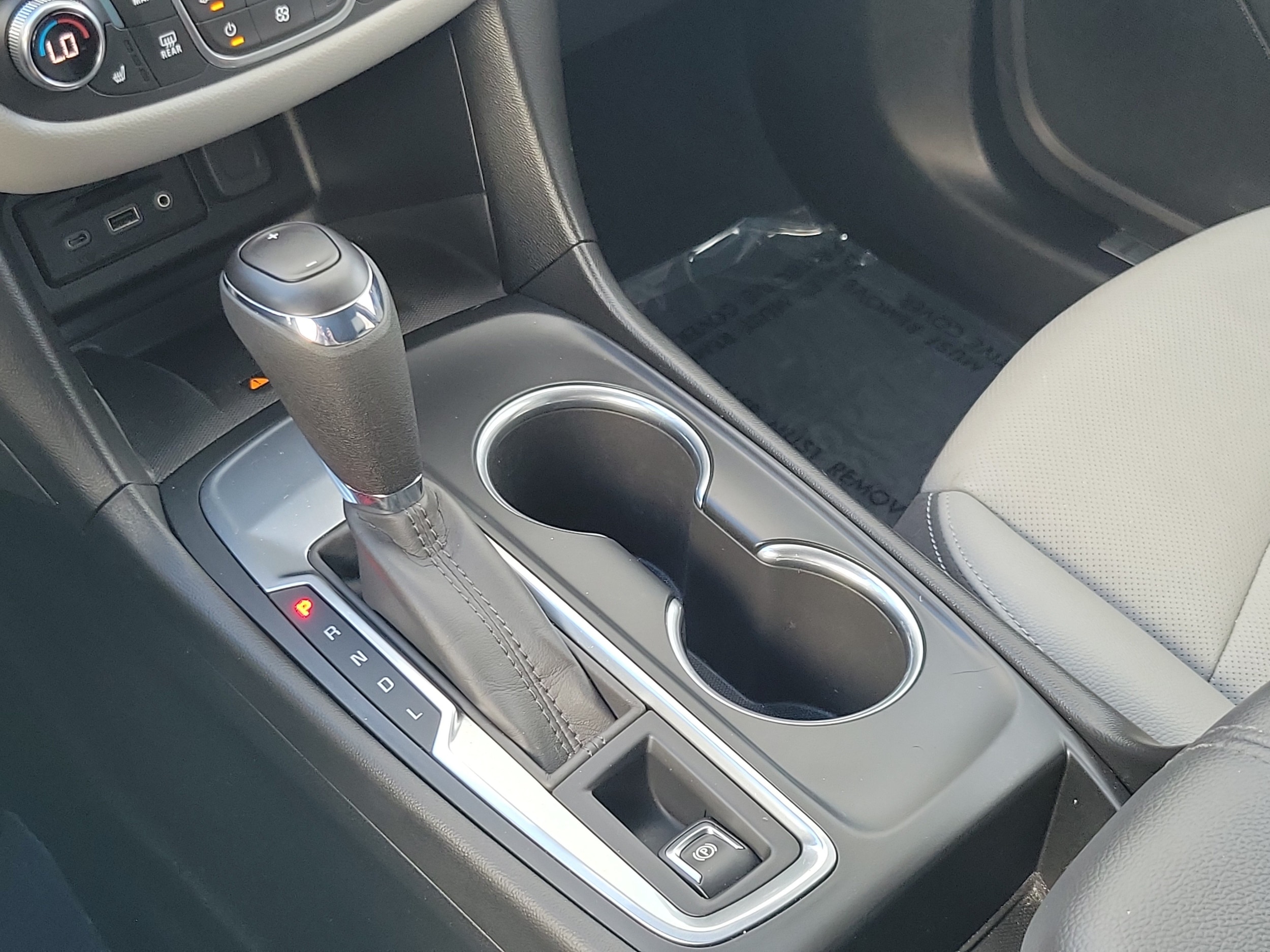 2020 Chevrolet Equinox Premier - Photo 24