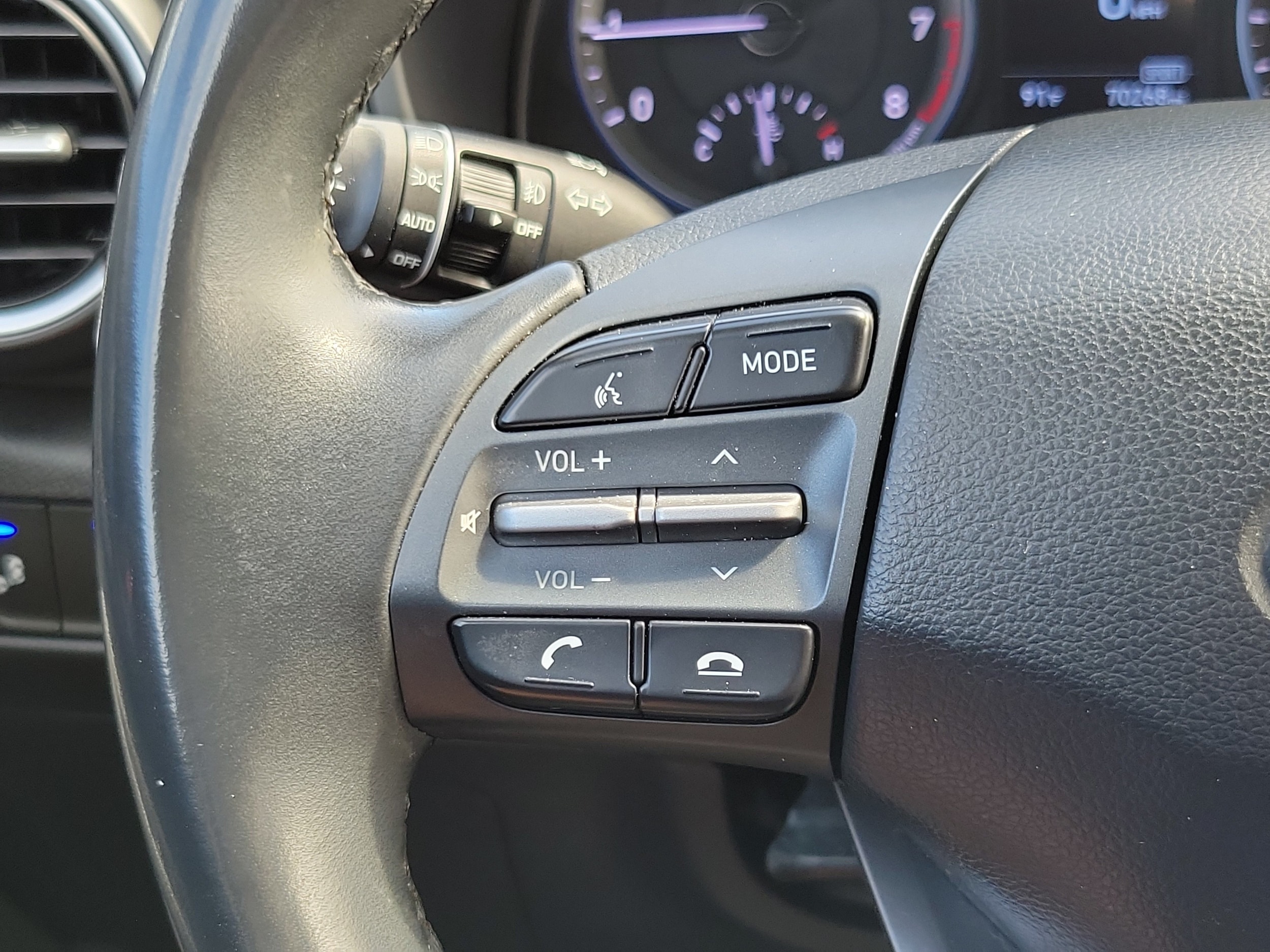 2019 Hyundai Kona SEL - Photo 17