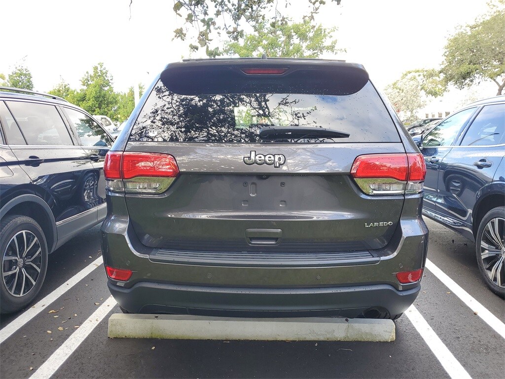 Used 2019 Jeep Grand Cherokee Laredo SUV