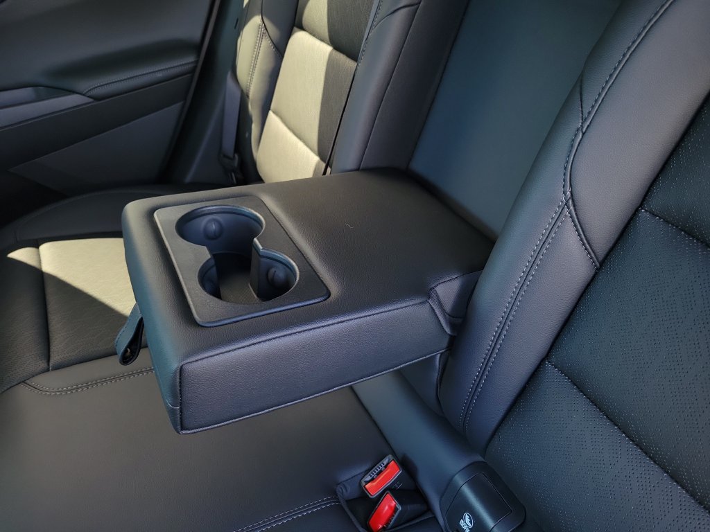 2027 Chevrolet Equinox LT - Photo 12