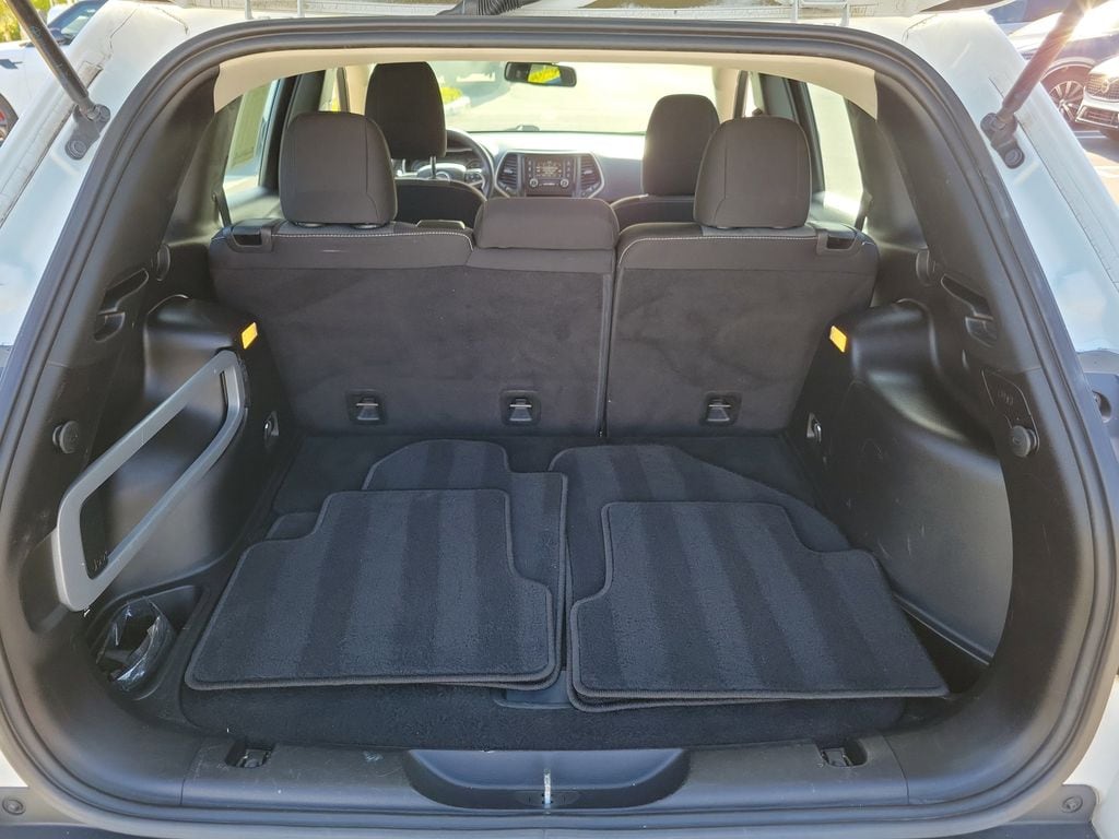2016 Jeep Cherokee Sport - Photo 8
