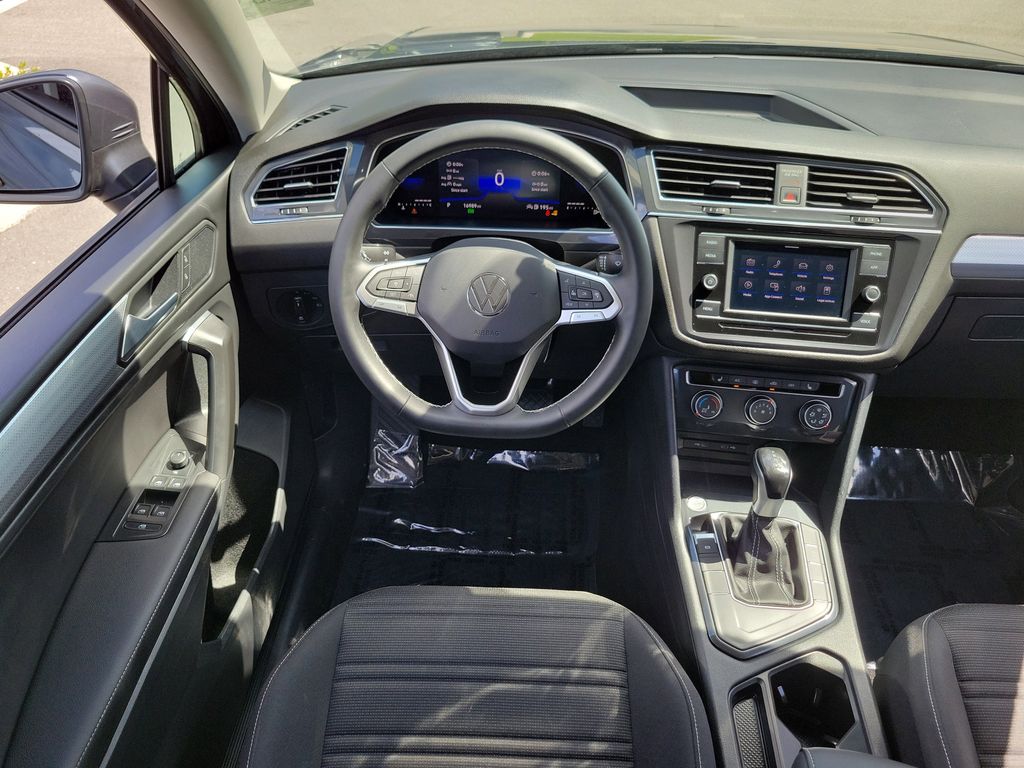 2023 Volkswagen Tiguan S - Photo 13