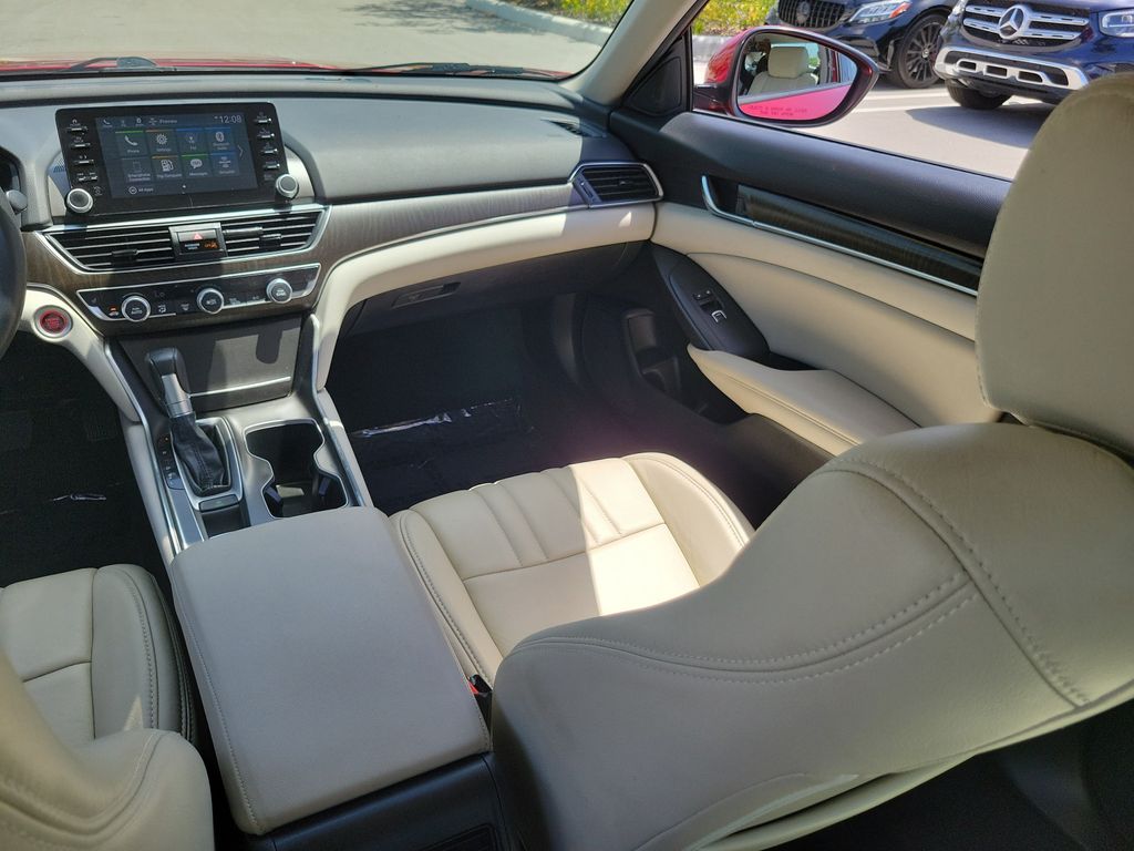 2020 Honda Accord EX - Photo 14