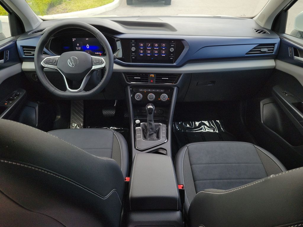 2023 Volkswagen Taos SE - Photo 16