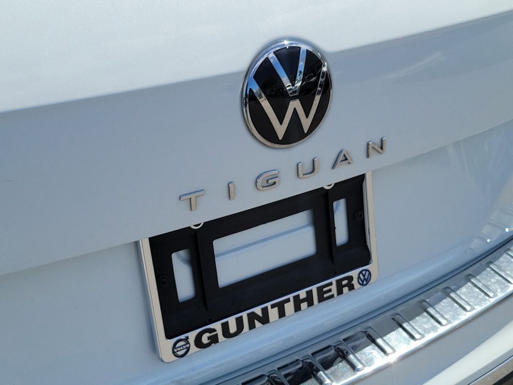 2023 Volkswagen Tiguan SE - Photo 6