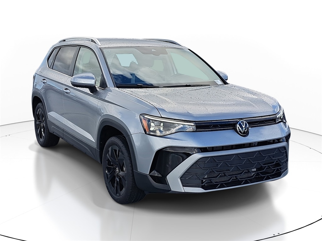 New 2026 Volkswagen Taos 1.5T SE SUV