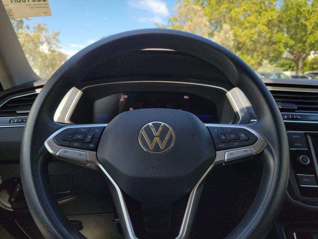2023 Volkswagen Tiguan S - Photo 23