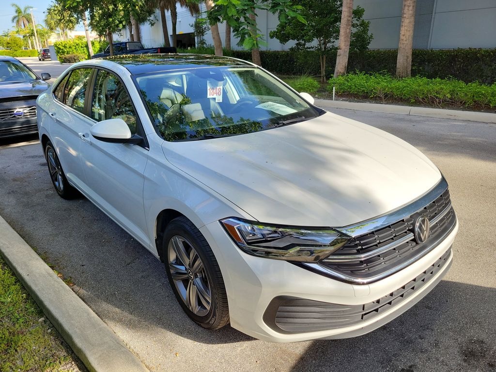 Certified 2023 Volkswagen Jetta 1.5T SE Sedan