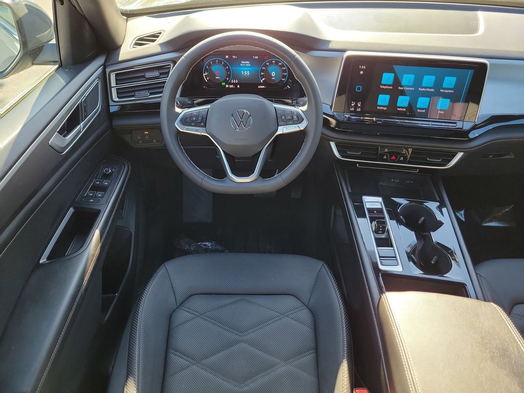 2024 Volkswagen Atlas Cross Sport SE w/Tech - Photo 13