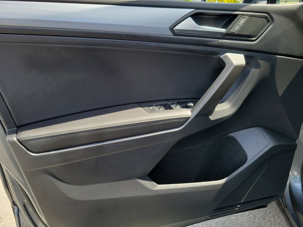 2023 Volkswagen Tiguan S - Photo 16