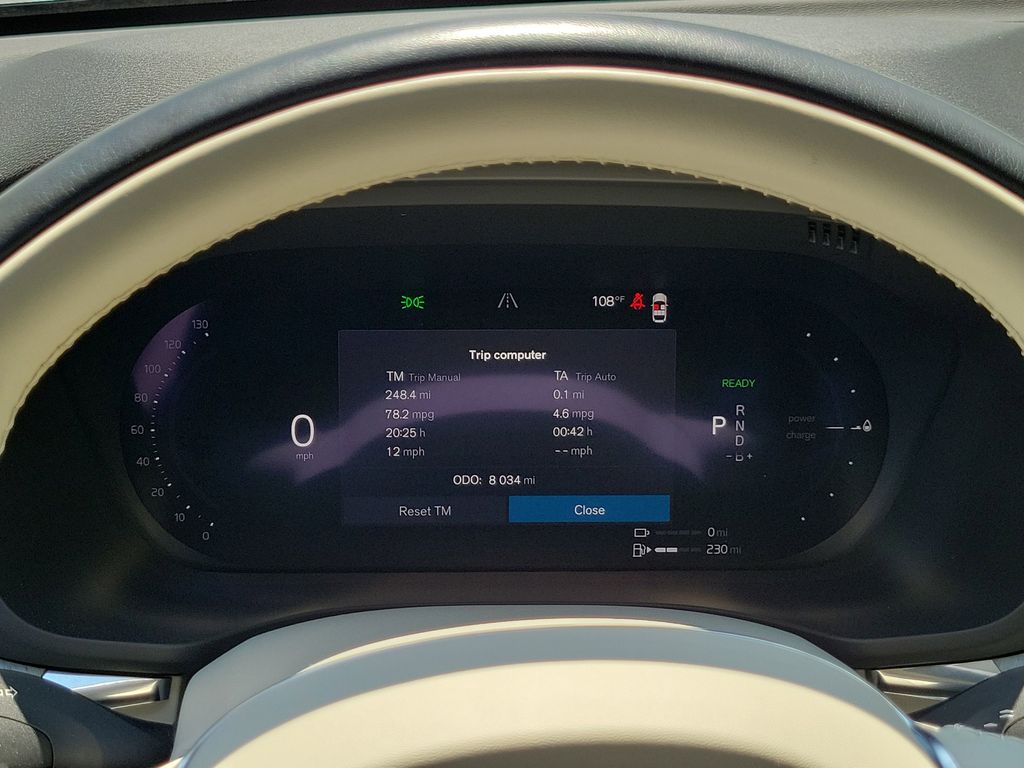 2025 Volvo XC60 Plus - Photo 27