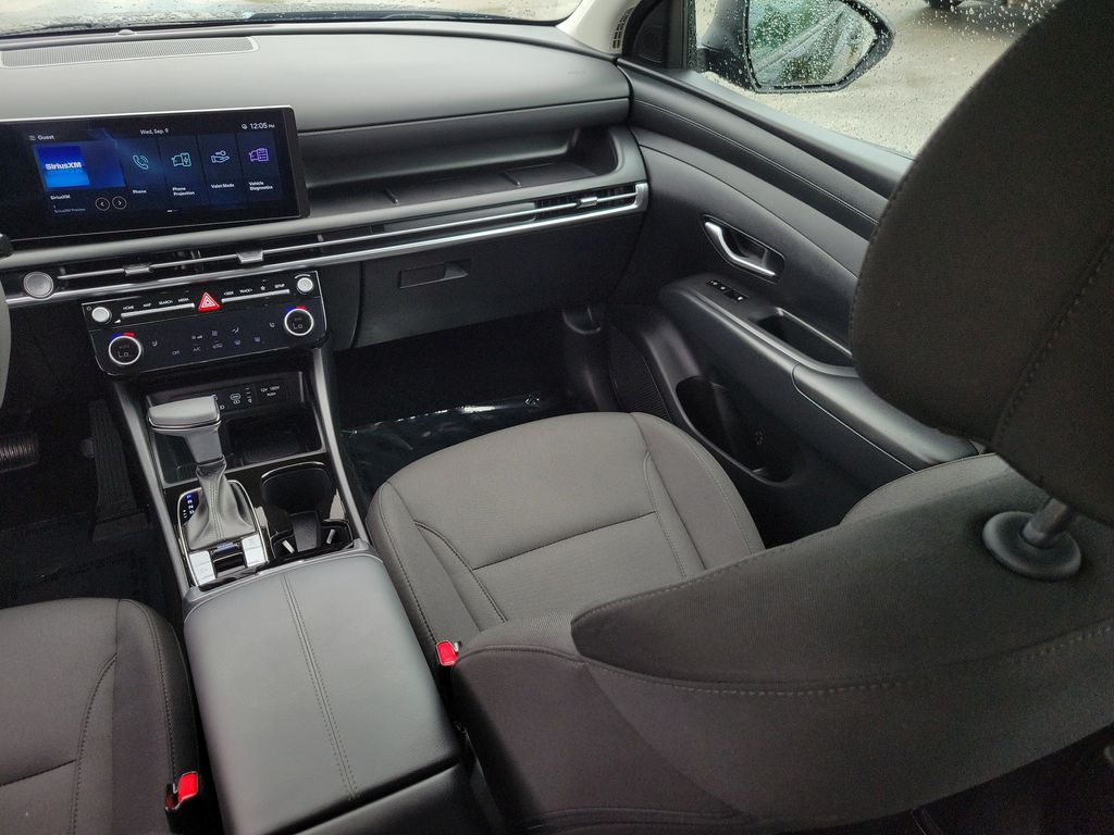 2025 Hyundai Tucson SEL - Photo 16