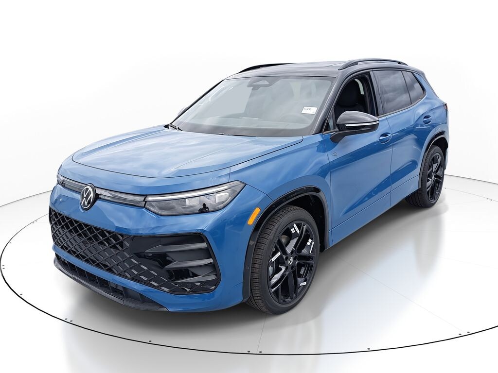 New 2026 Volkswagen Tiguan 2.0T SE R-Line Black SUV