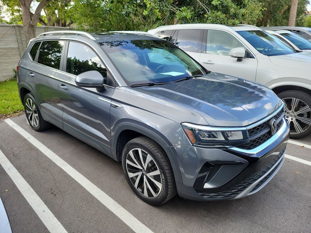 Certified 2024 Volkswagen Taos 1.5T SE SUV