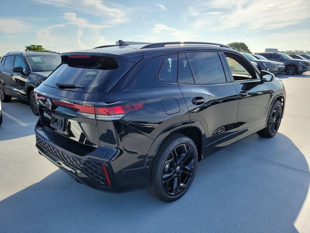New 2026 Volkswagen Tiguan 2.0T SE R-Line Black SUV