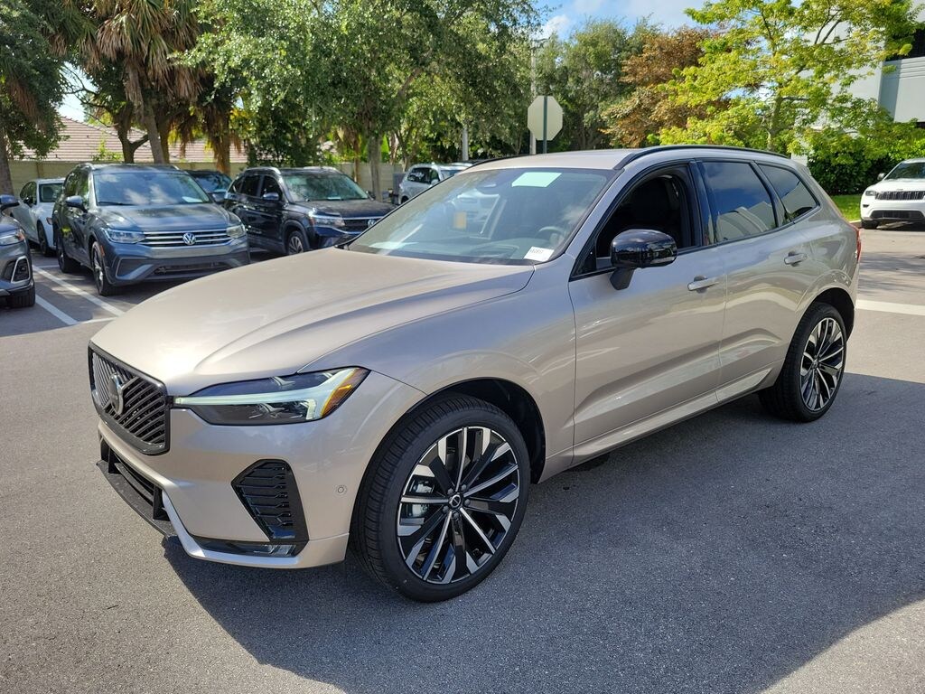 New 2026 Volvo XC60 B5 Ultra SUV