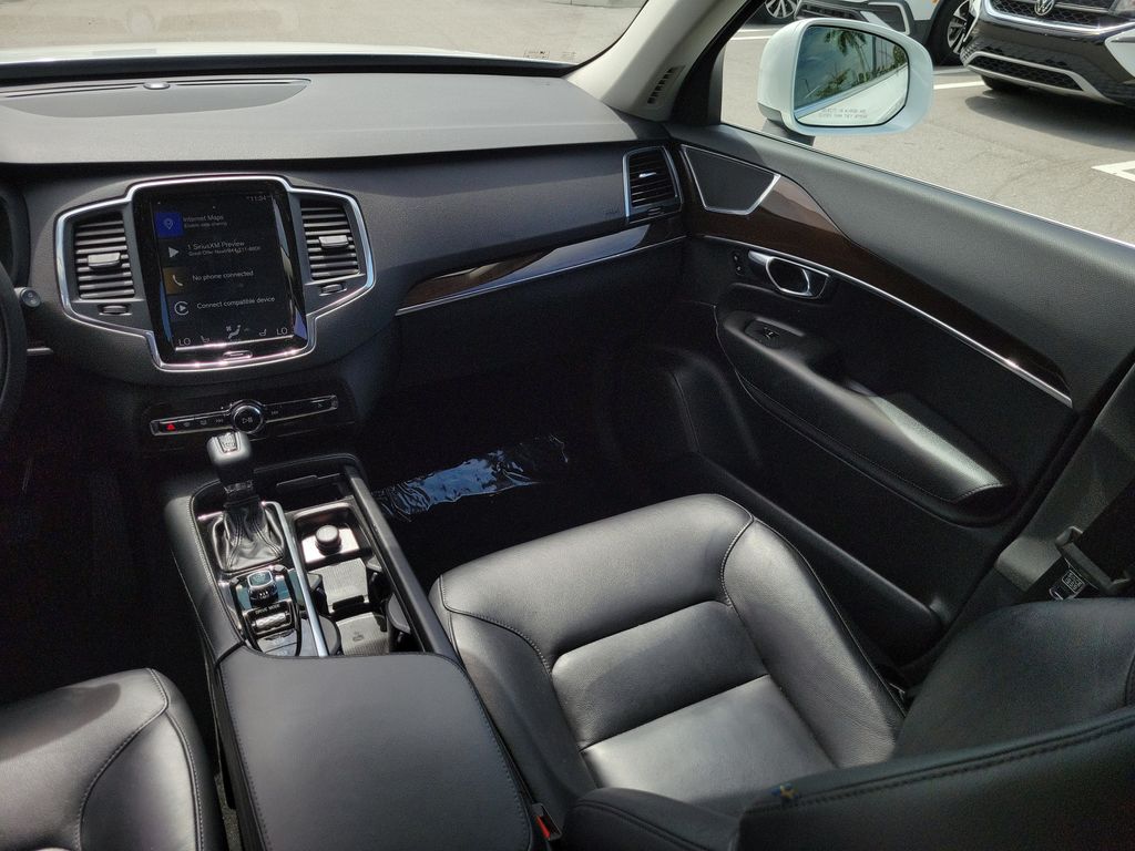 2019 Volvo XC90 Momentum - Photo 17